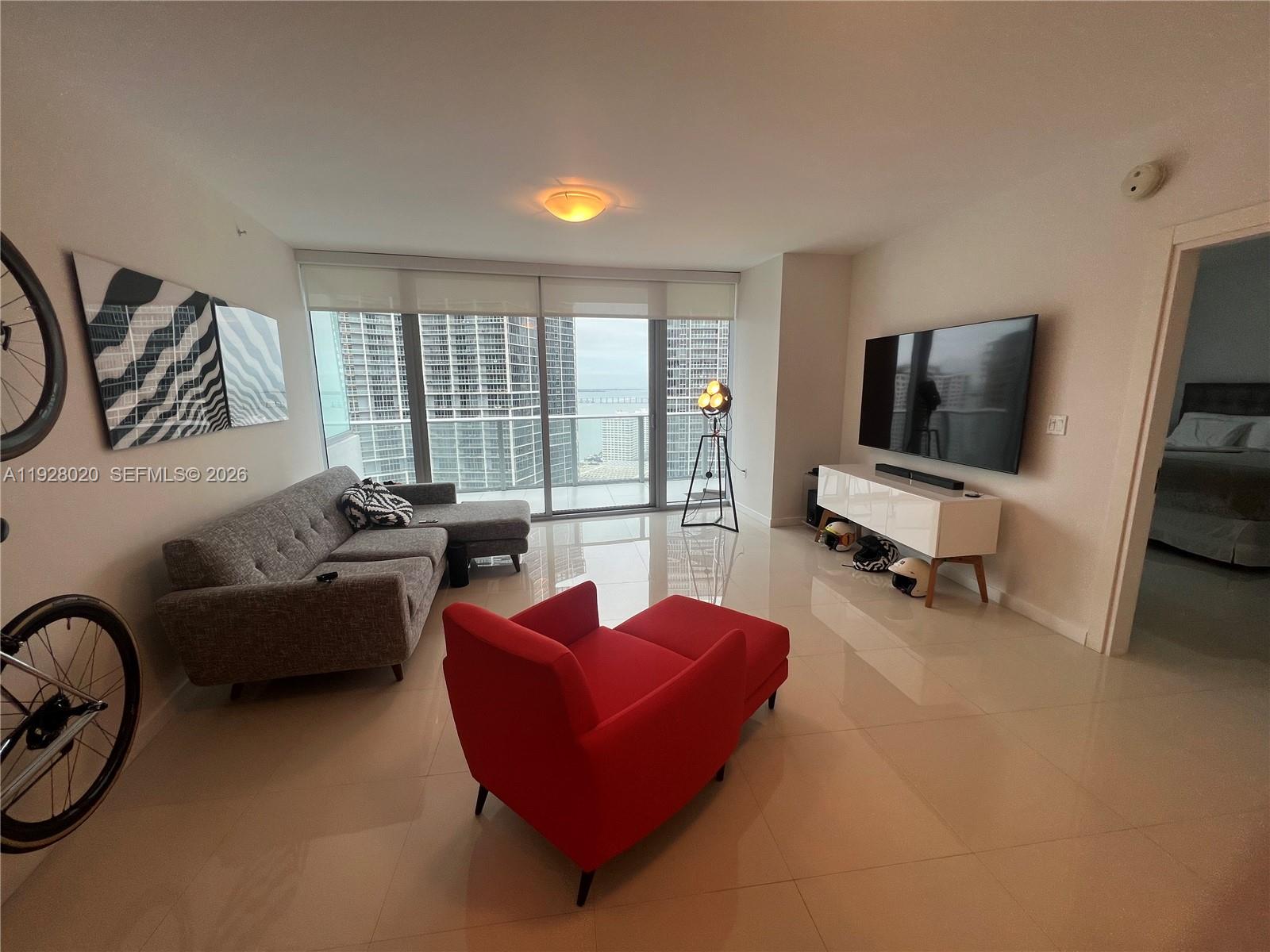 200 Biscayne Boulevard Way #3106, Miami FL 33131