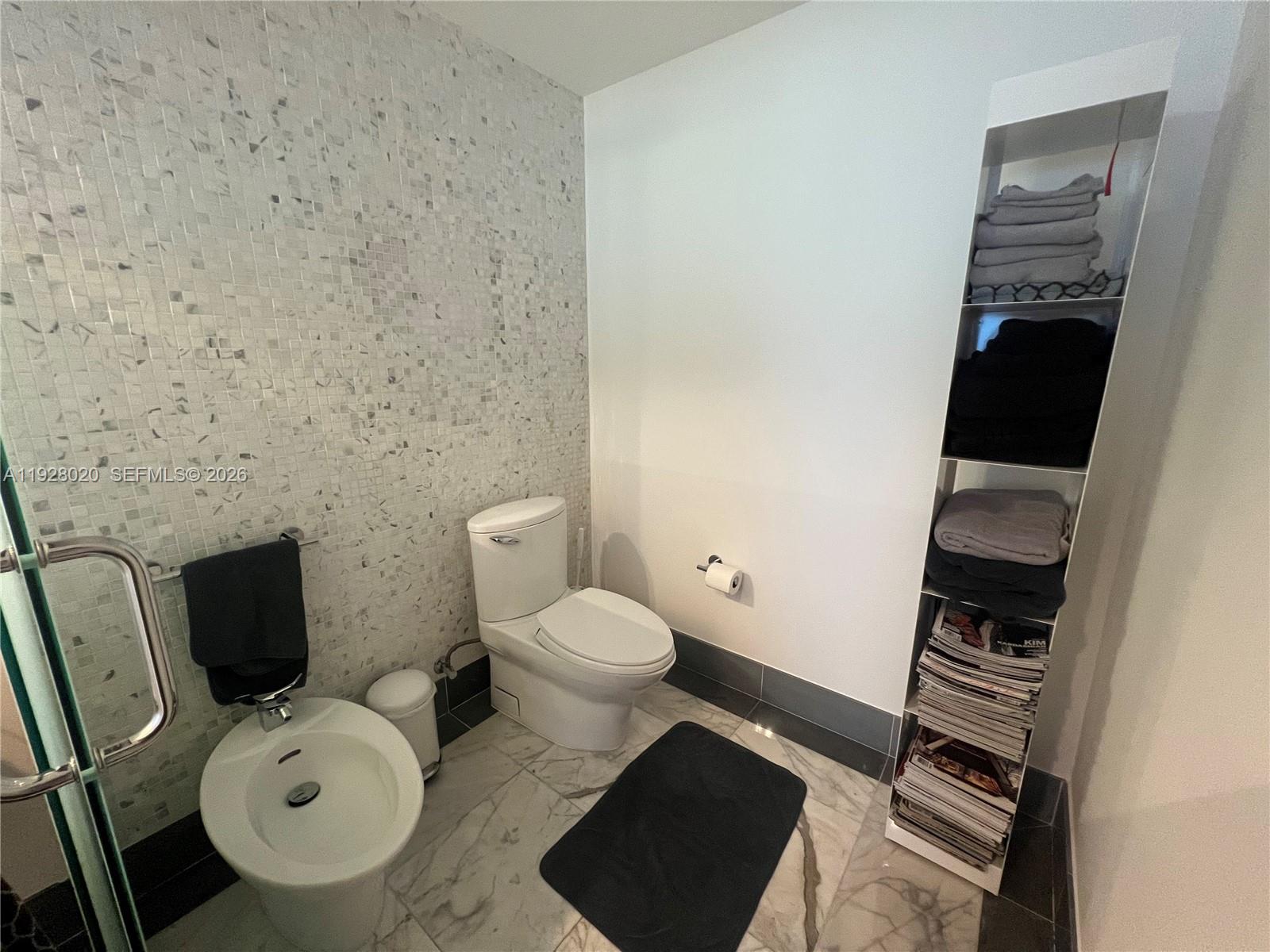 200 Biscayne Boulevard Way #3106, Miami FL 33131