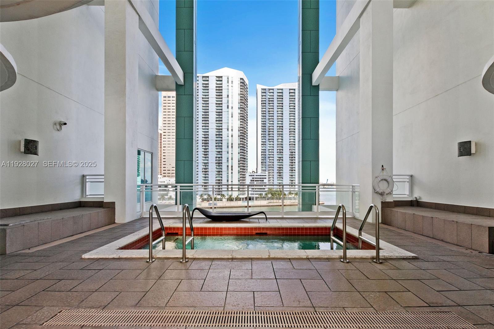 900 Brickell Key Blvd #2002, Miami FL 33131