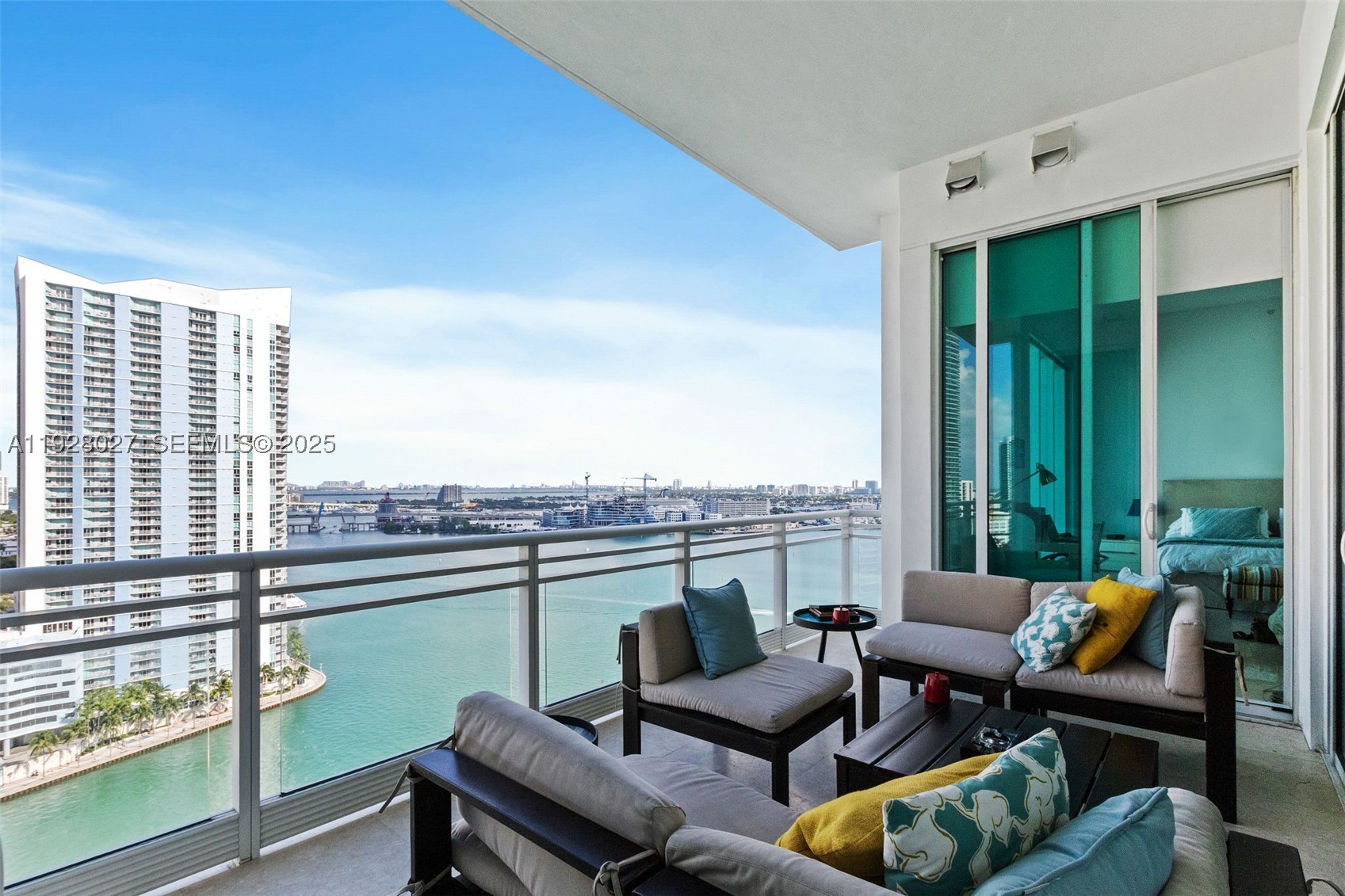 900 Brickell Key Blvd #2002, Miami FL 33131