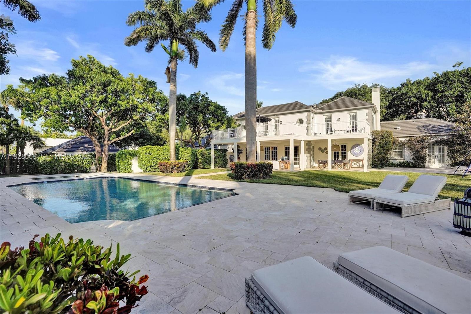 1281 Banyan Rd, Boca Raton FL 33432