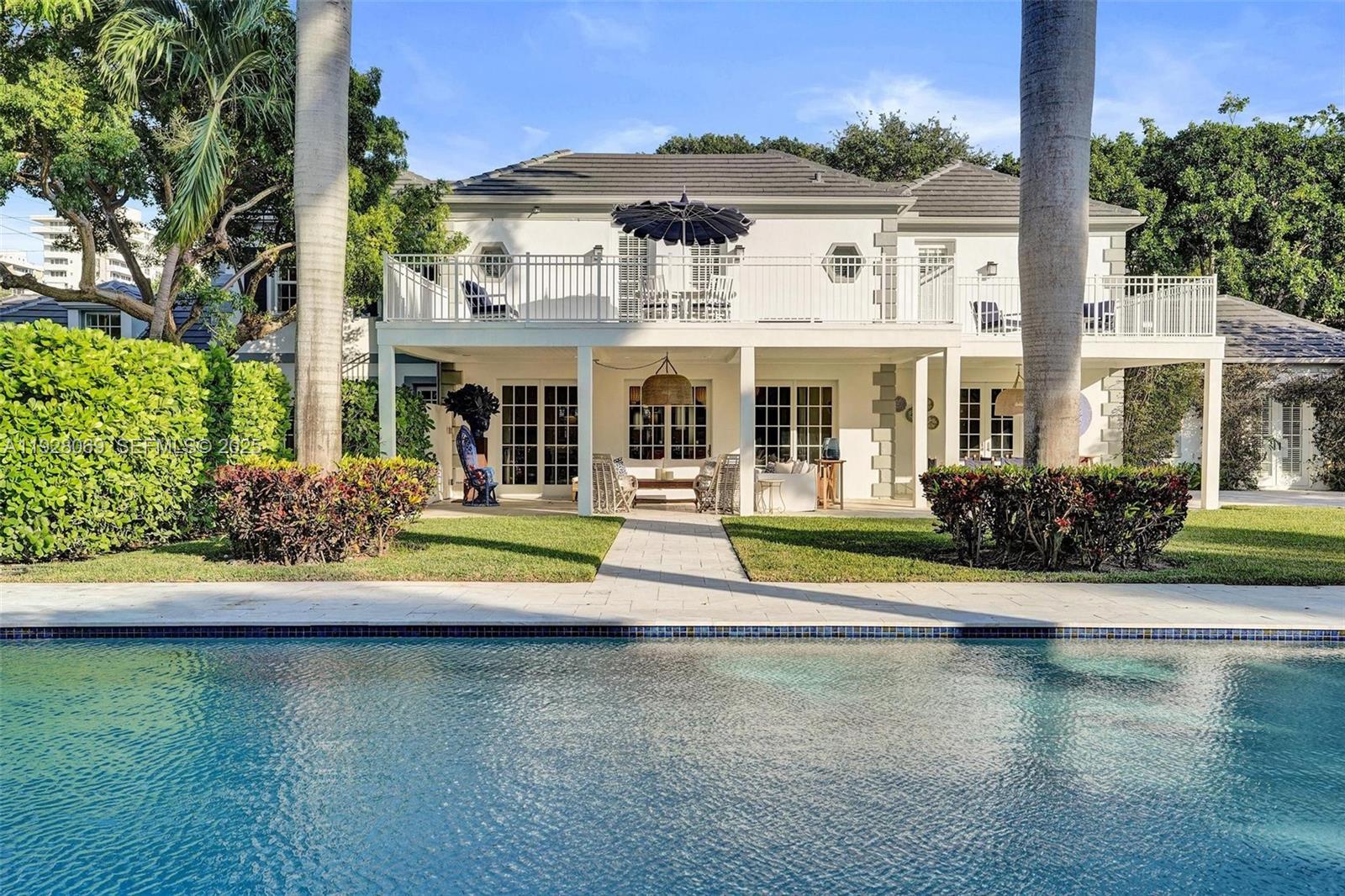 1281 Banyan Rd, Boca Raton FL 33432