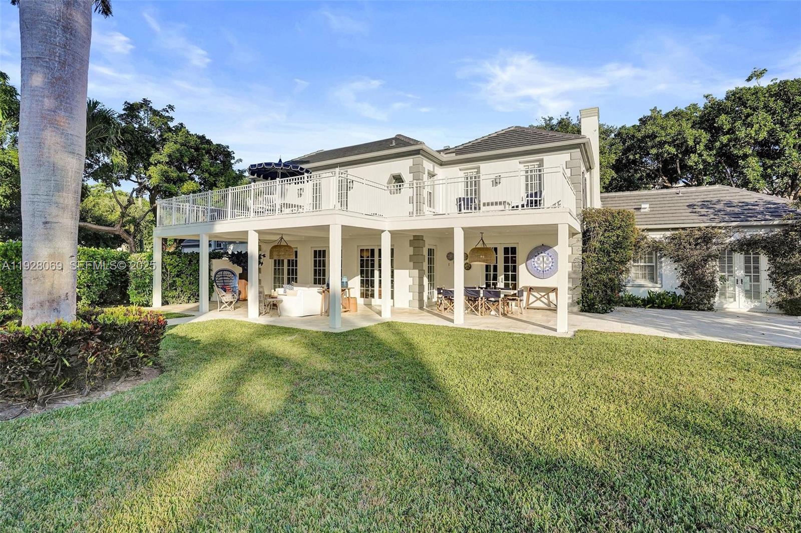 1281 Banyan Rd, Boca Raton FL 33432