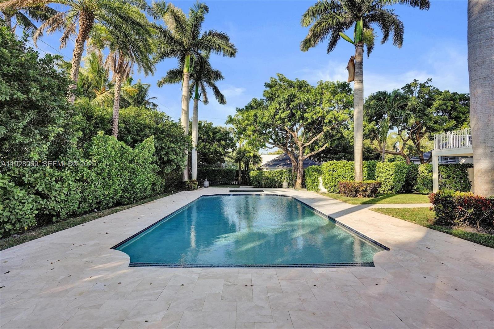 1281 Banyan Rd, Boca Raton FL 33432