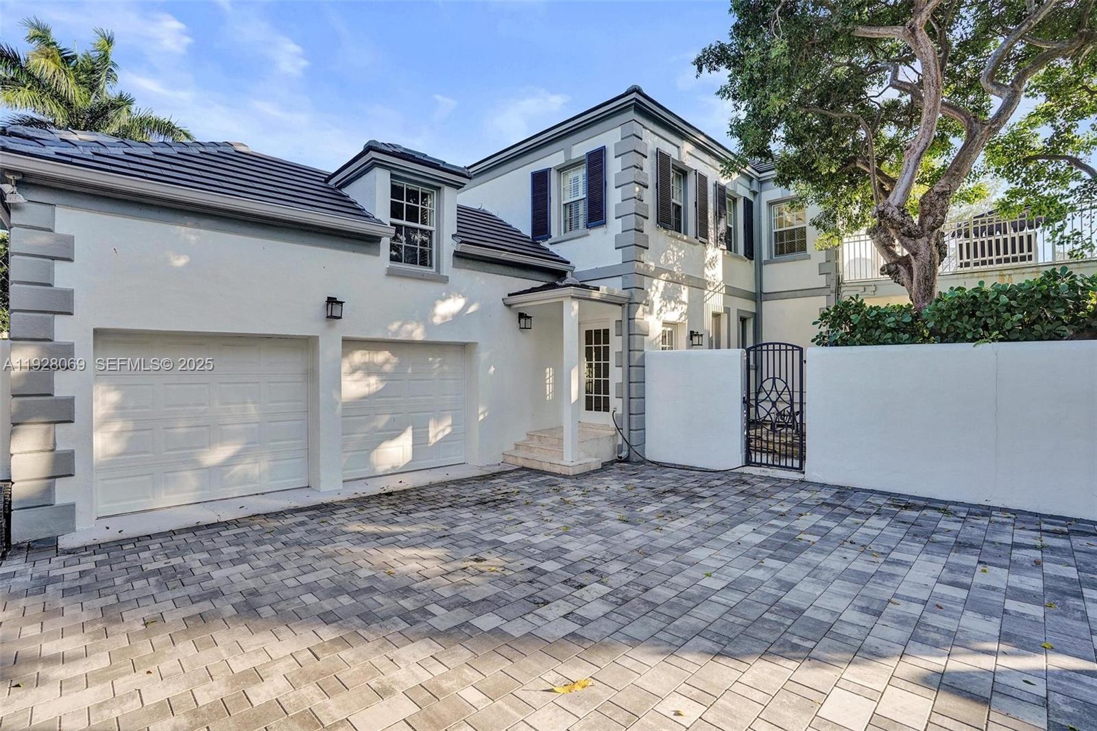 1281 Banyan Rd, Boca Raton FL 33432