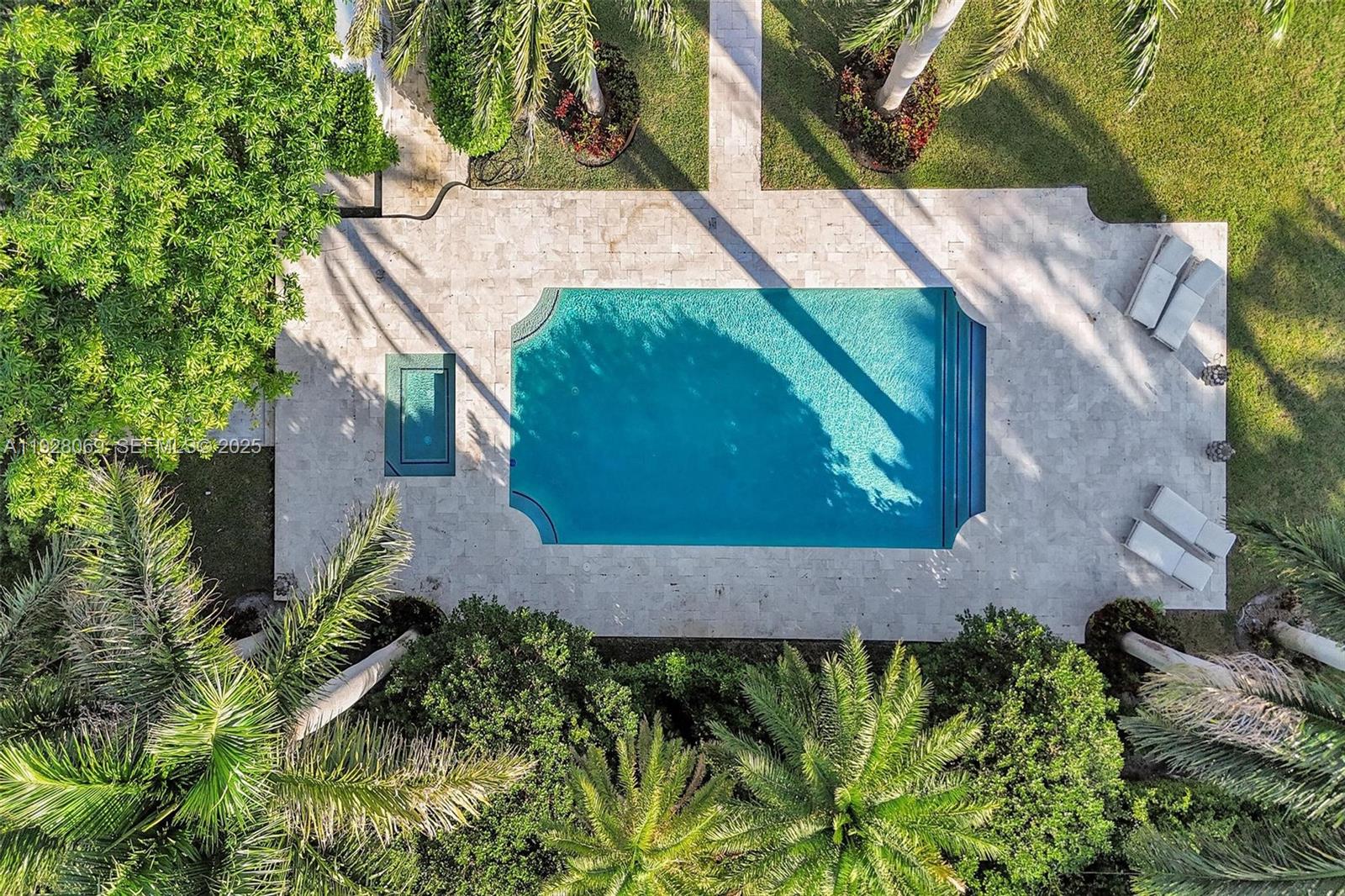 1281 Banyan Rd, Boca Raton FL 33432