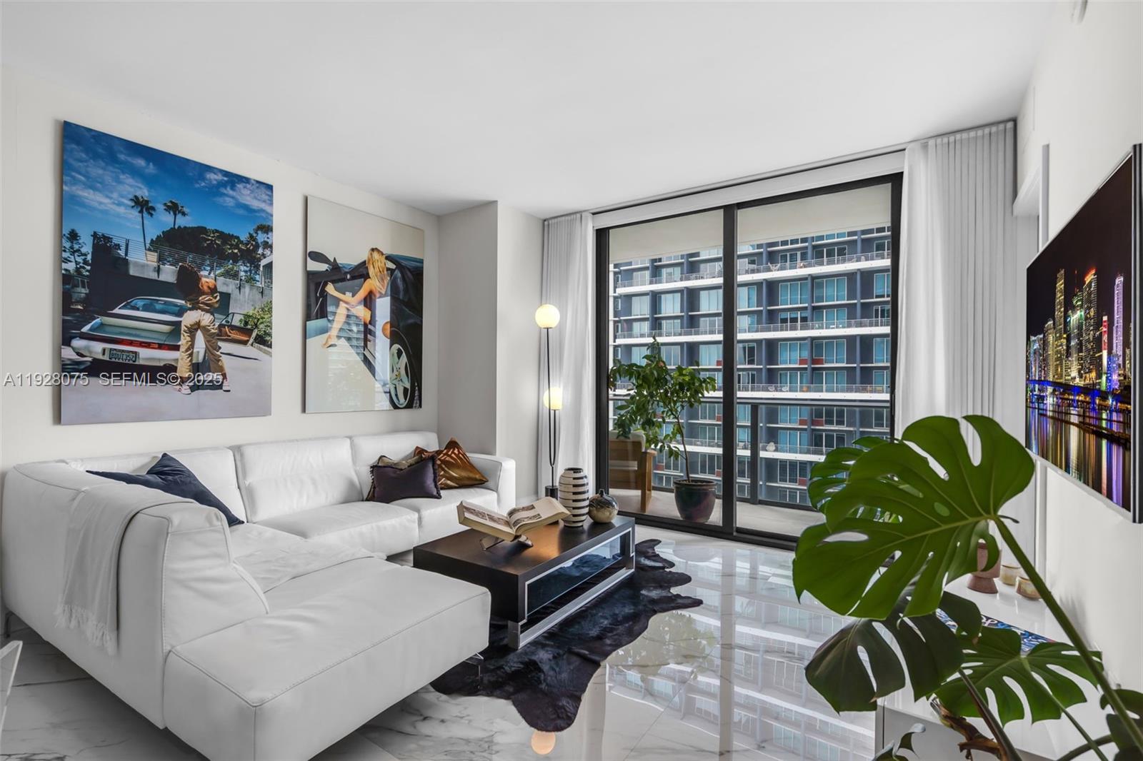 1300 S Miami Ave #2508, Miami FL 33130