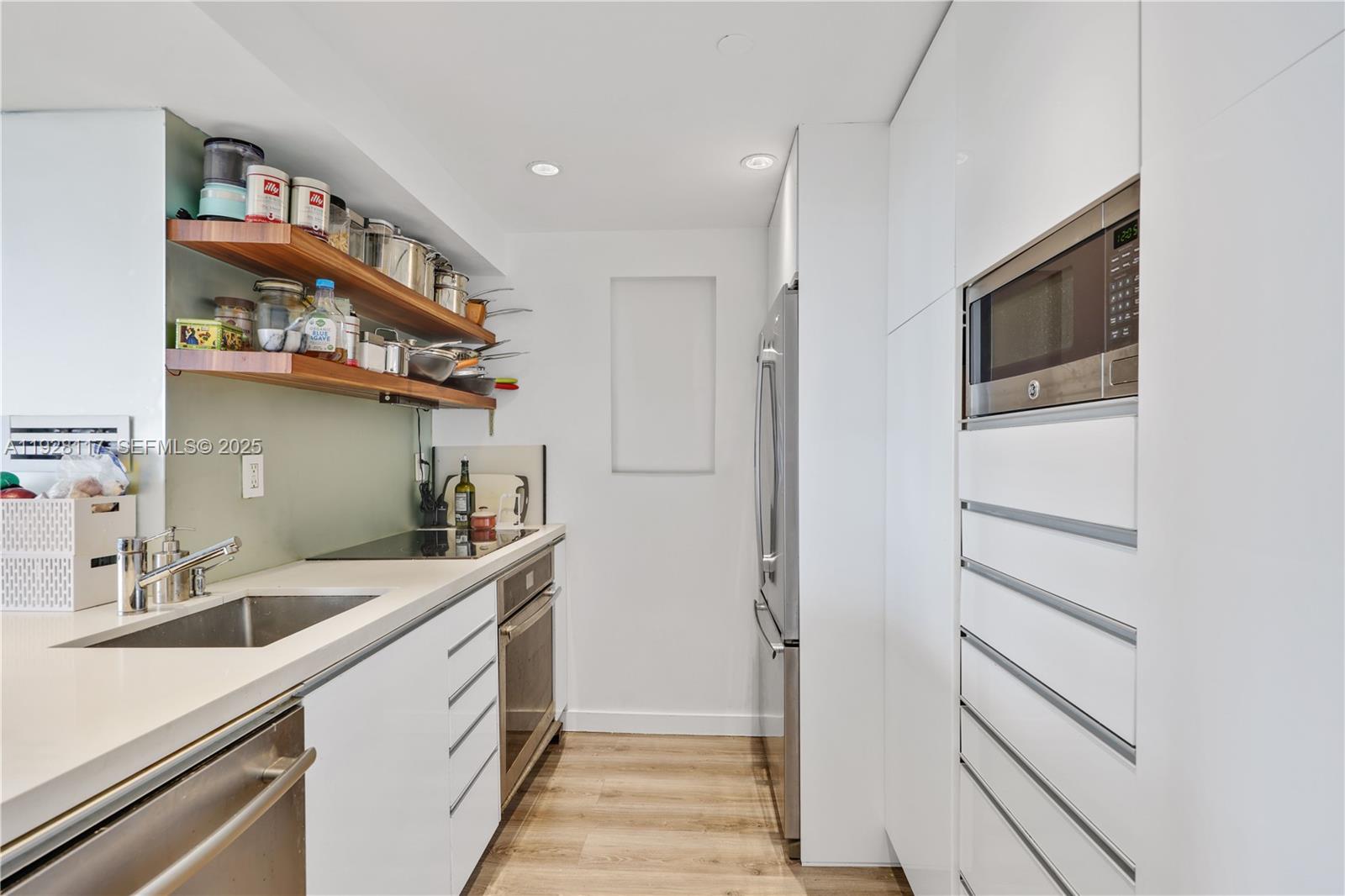 1200 West Ave #615, Miami Beach FL 33139