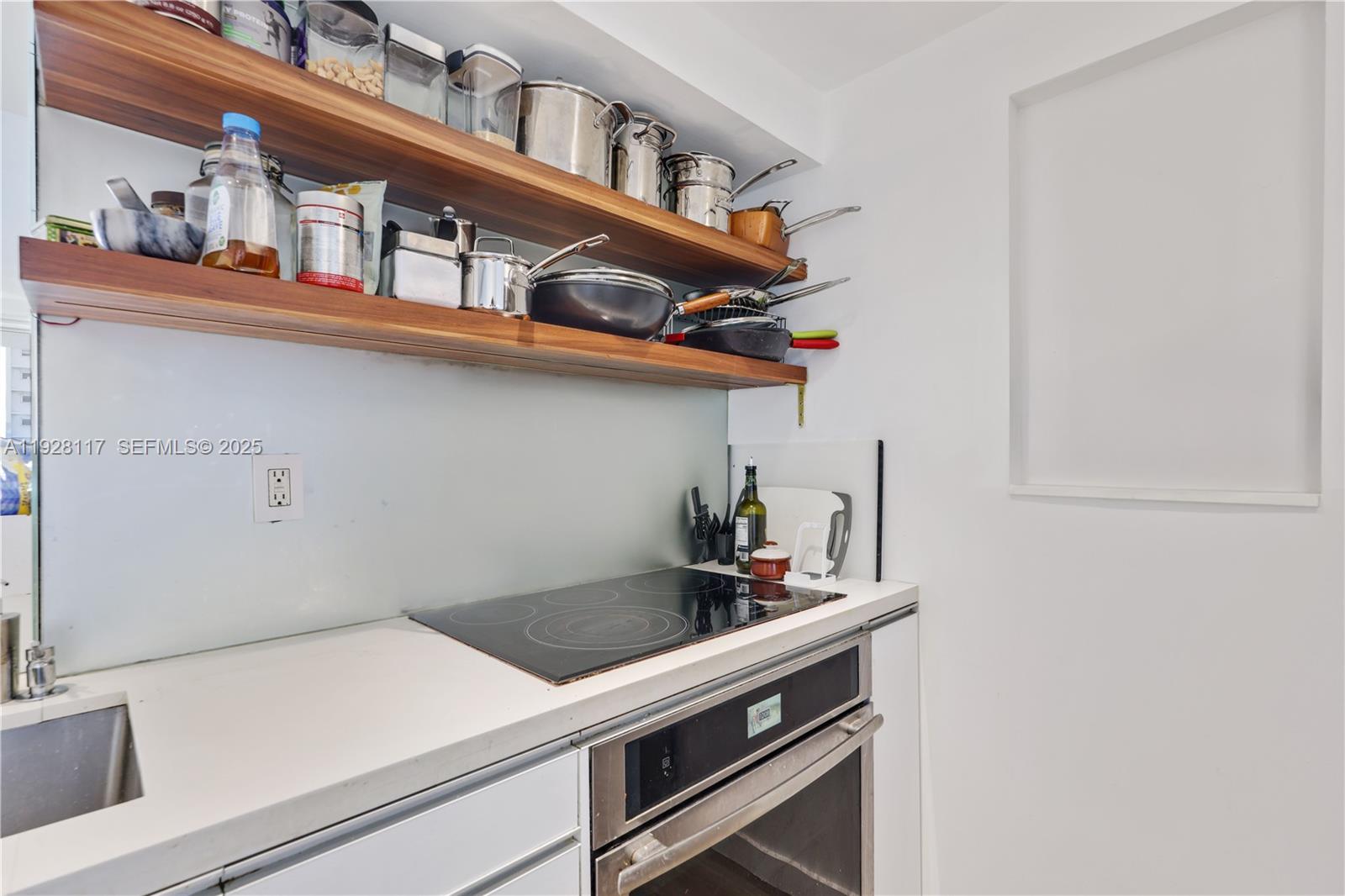 1200 West Ave #615, Miami Beach FL 33139