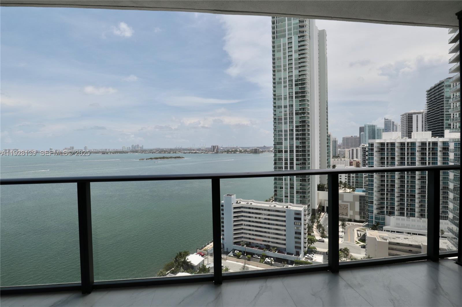 650 NE 32 #1703, Miami FL 33137