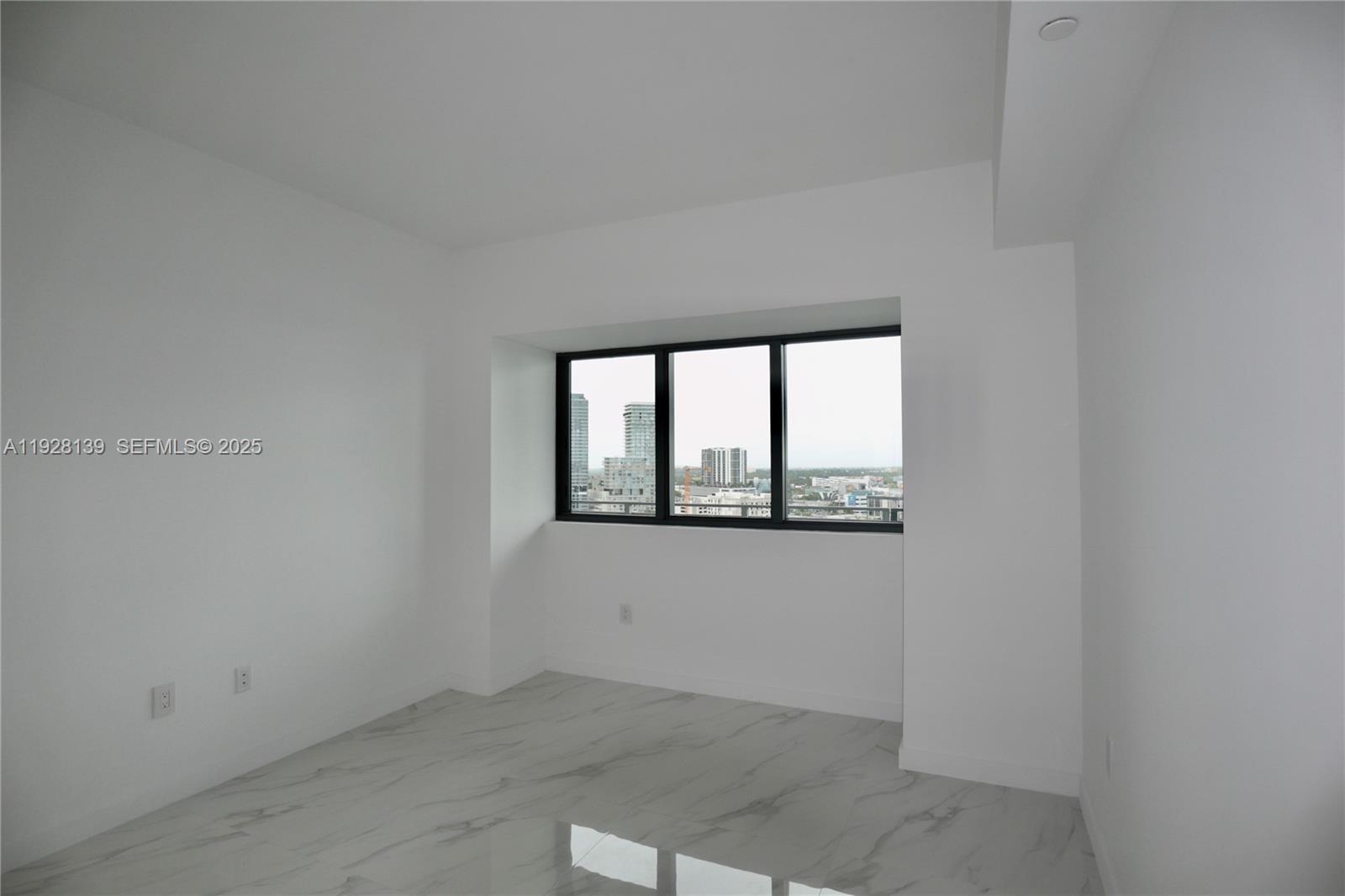 650 NE 32 #1703, Miami FL 33137