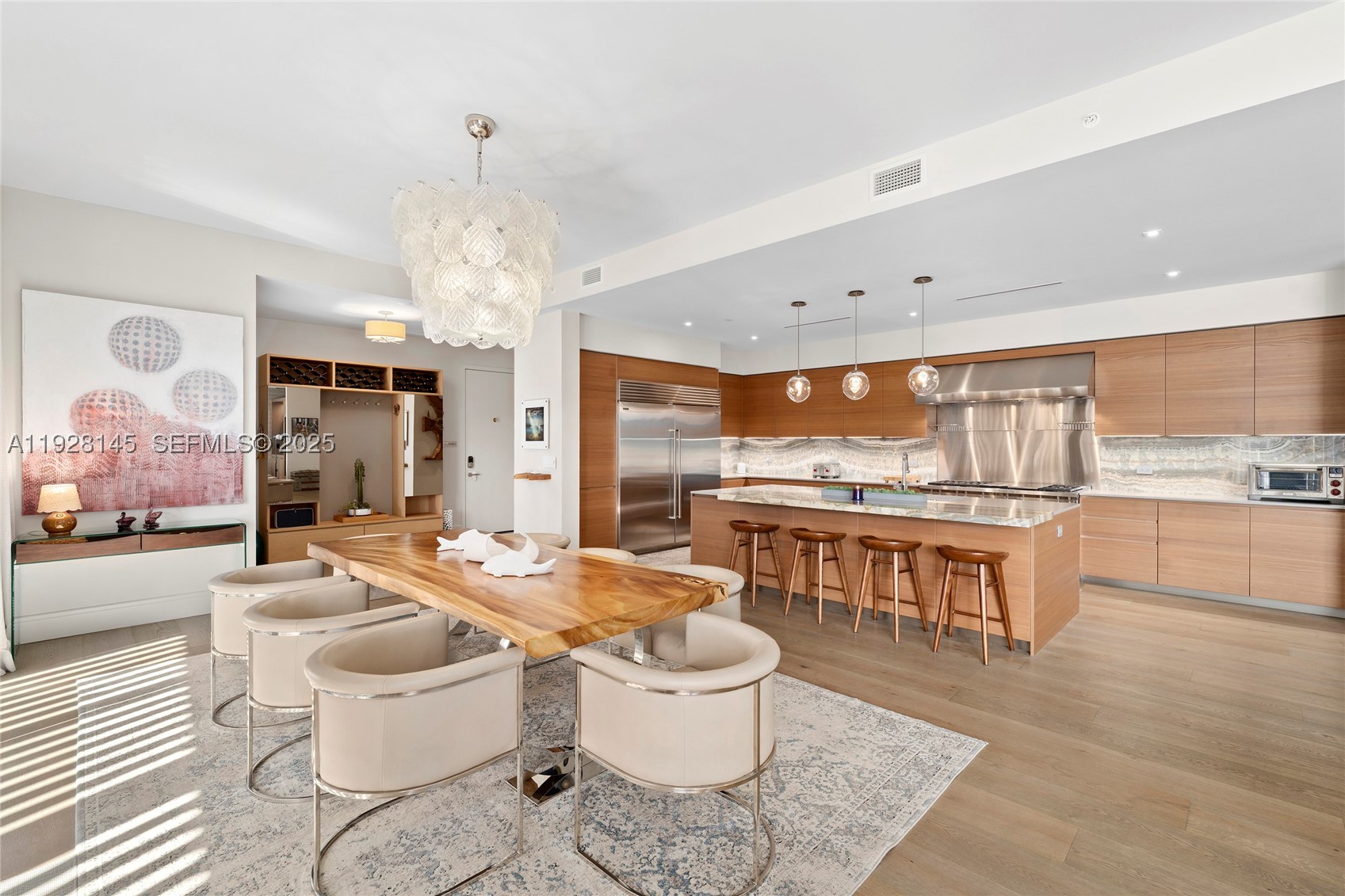 3581 E Glencoe St #403, Miami FL 33133
