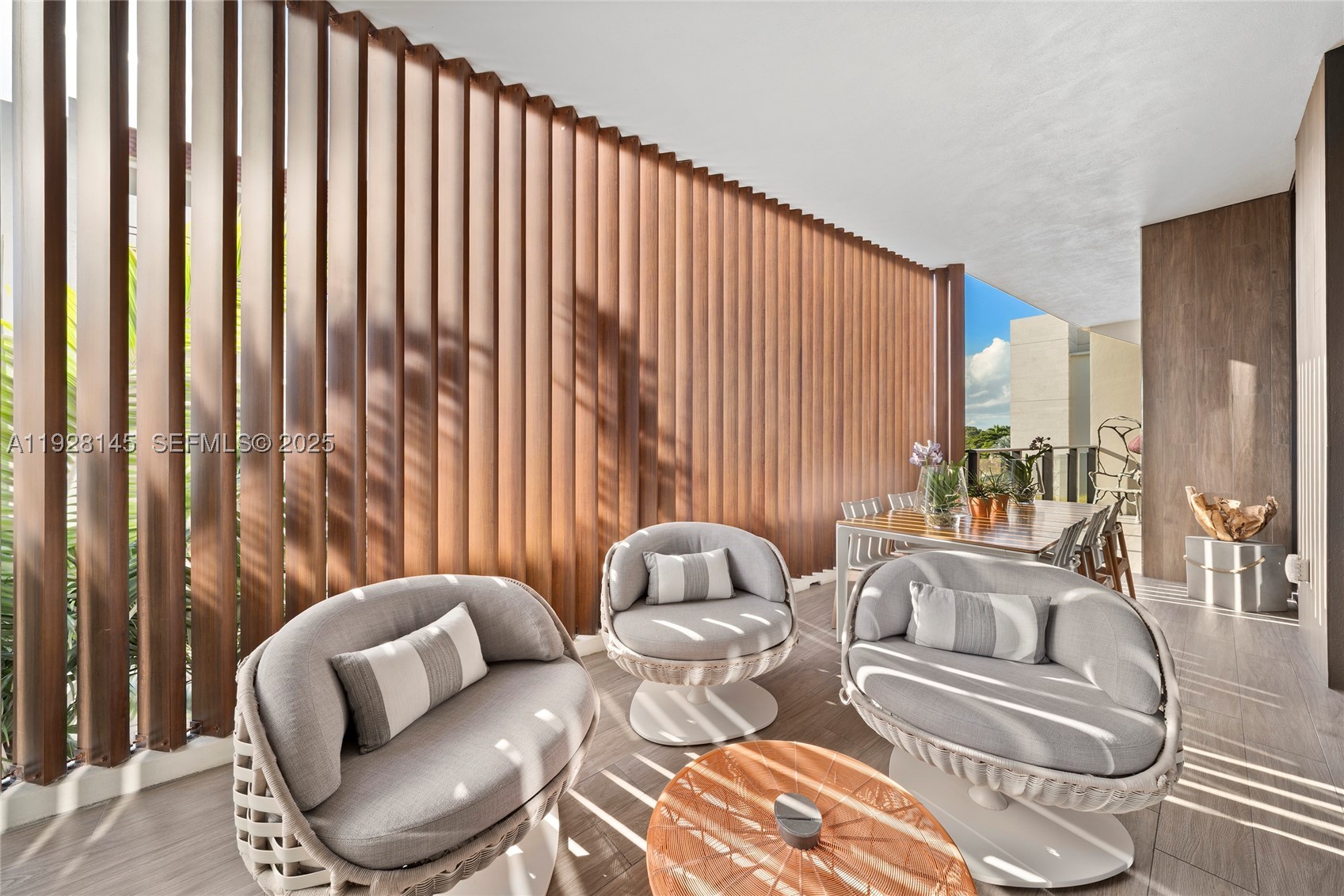 3581 E Glencoe St #403, Miami FL 33133