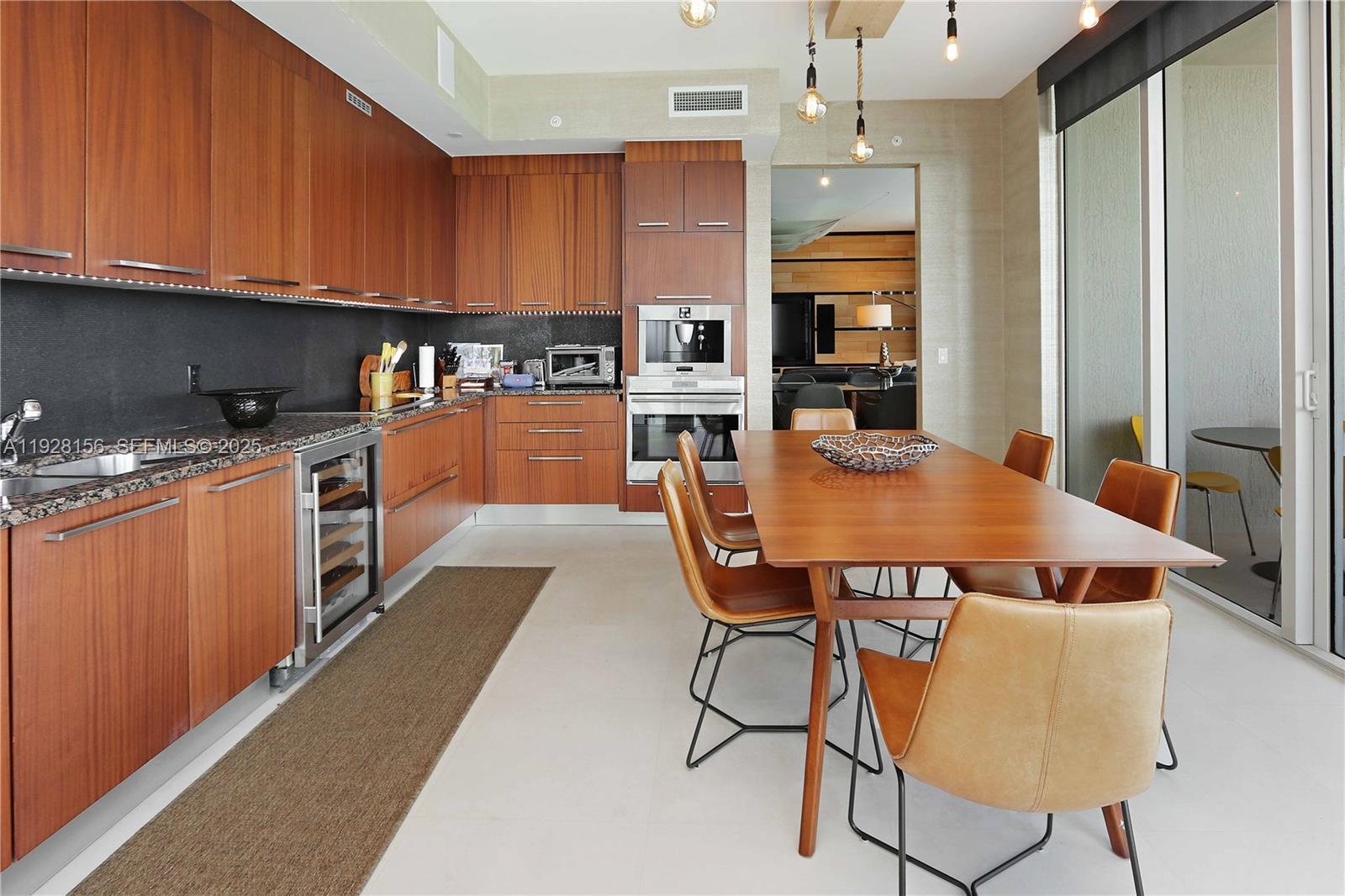 15901 Collins Ave #1101, Sunny Isles Beach FL 33160