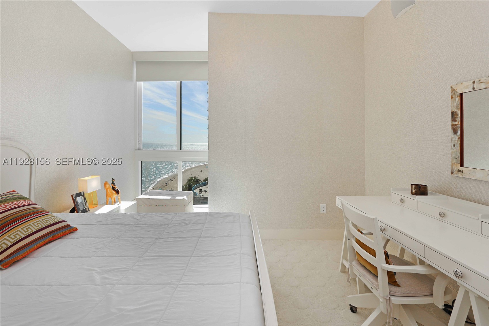 15901 Collins Ave #1101, Sunny Isles Beach FL 33160