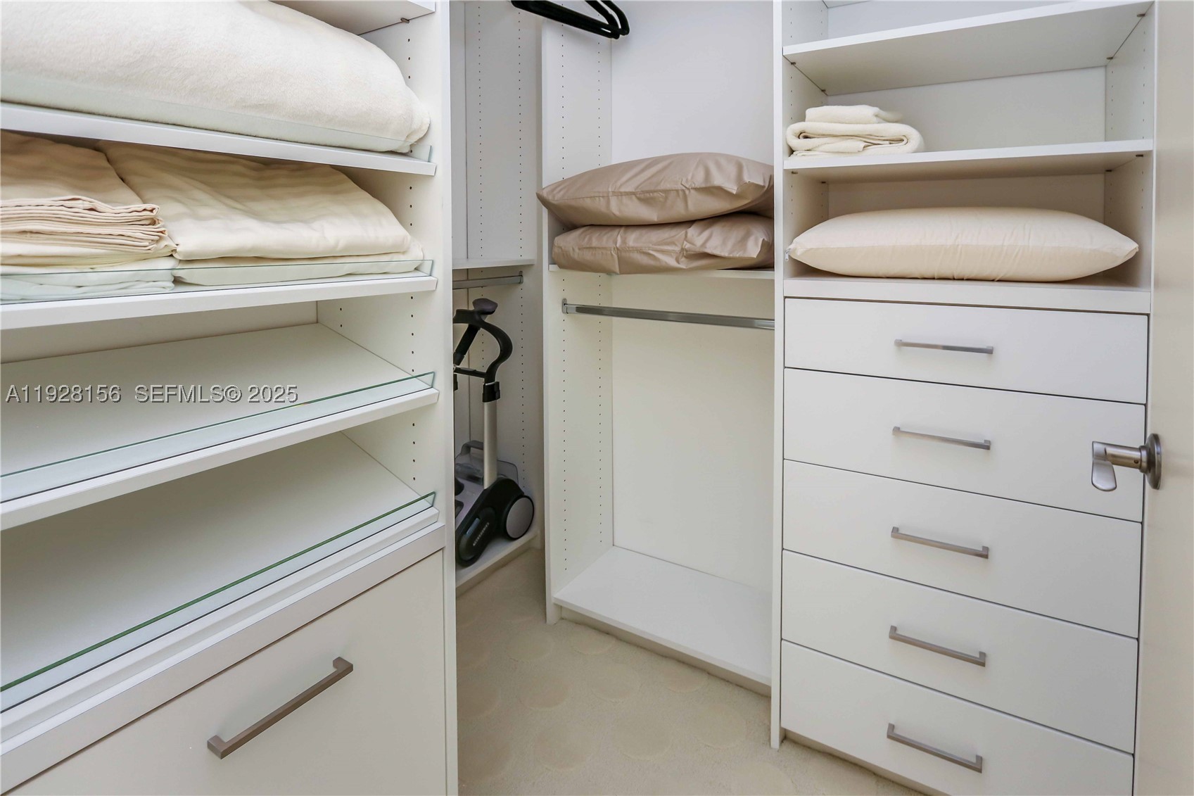 15901 Collins Ave #1101, Sunny Isles Beach FL 33160