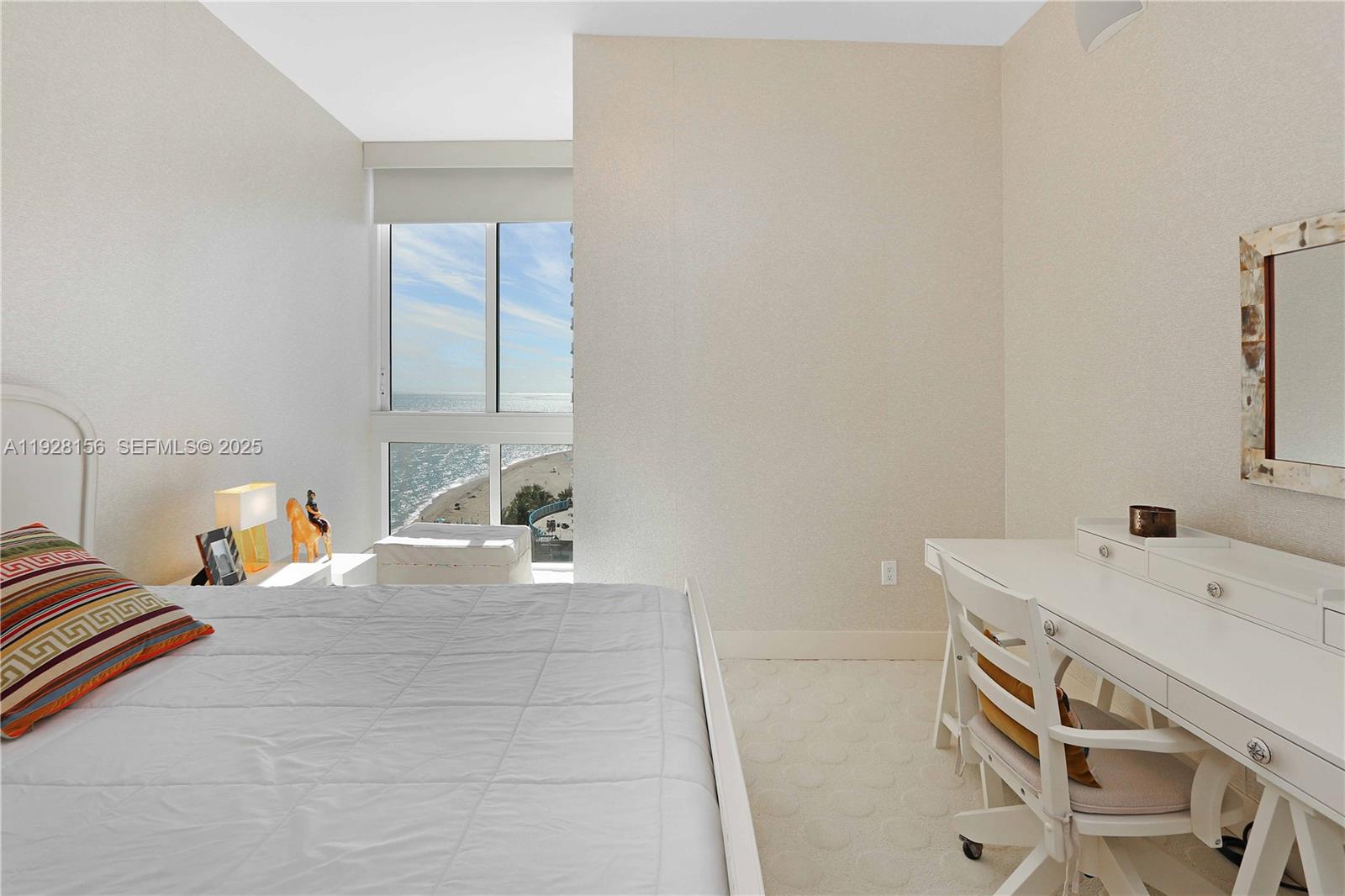 15901 Collins Ave #1101, Sunny Isles Beach FL 33160