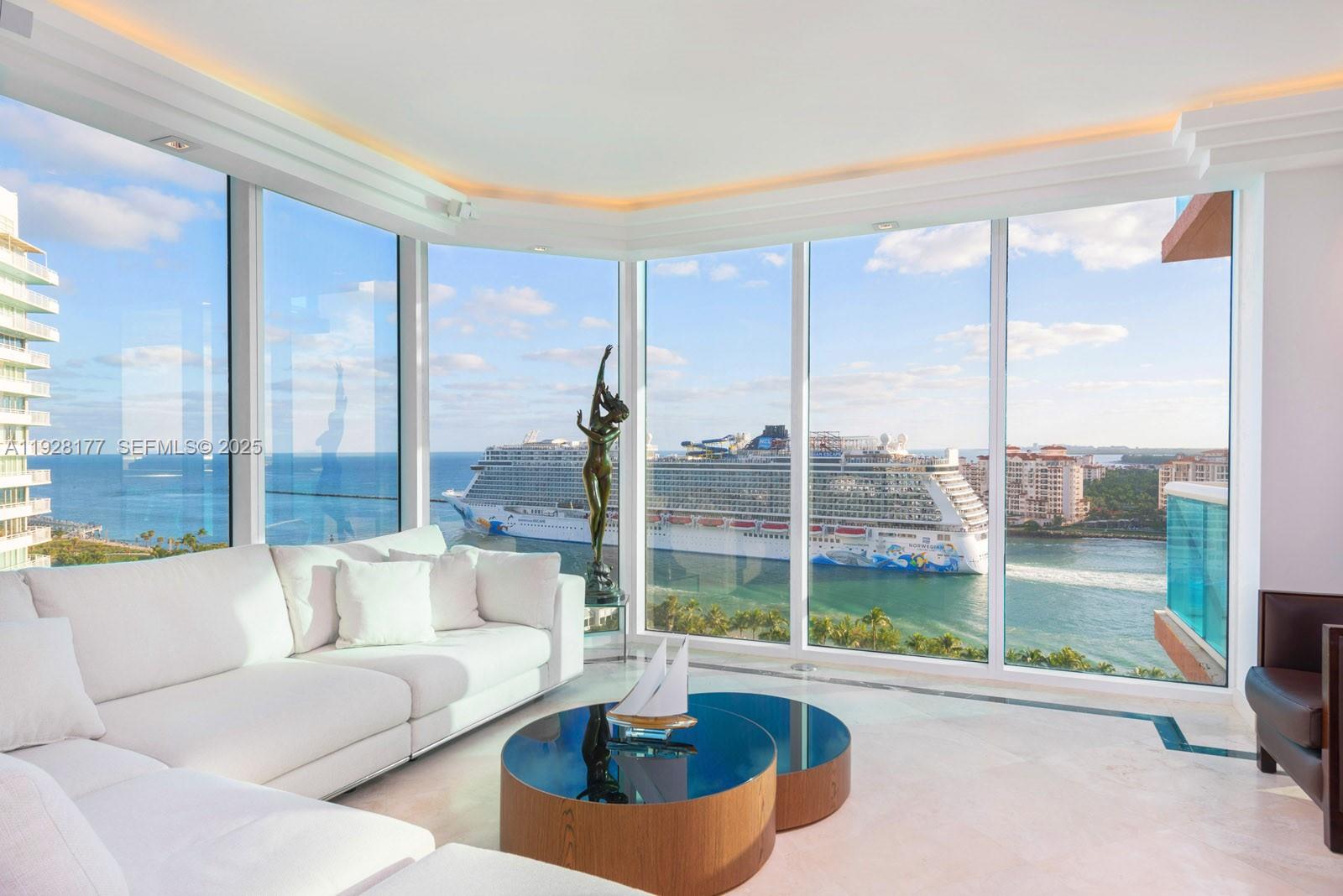 300 S Pointe Dr #1701, Miami Beach FL 33139