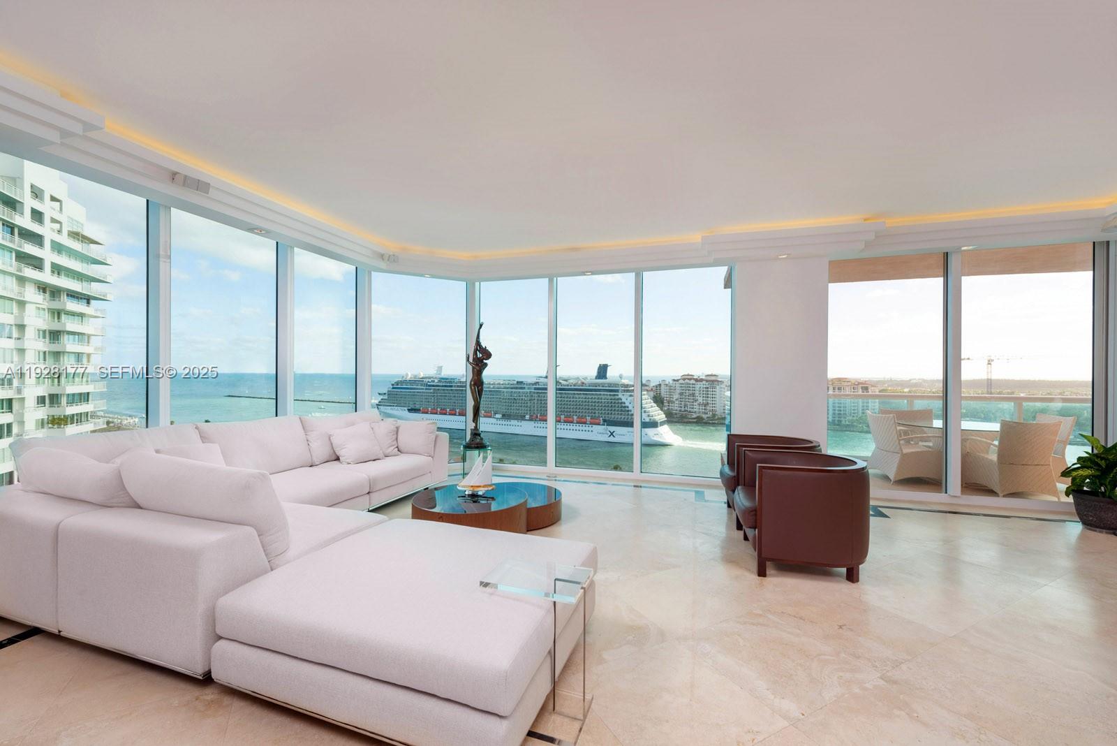 300 S Pointe Dr #1701, Miami Beach FL 33139