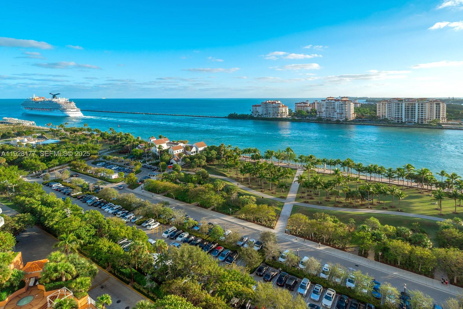 300 S Pointe Dr #1701, Miami Beach FL 33139