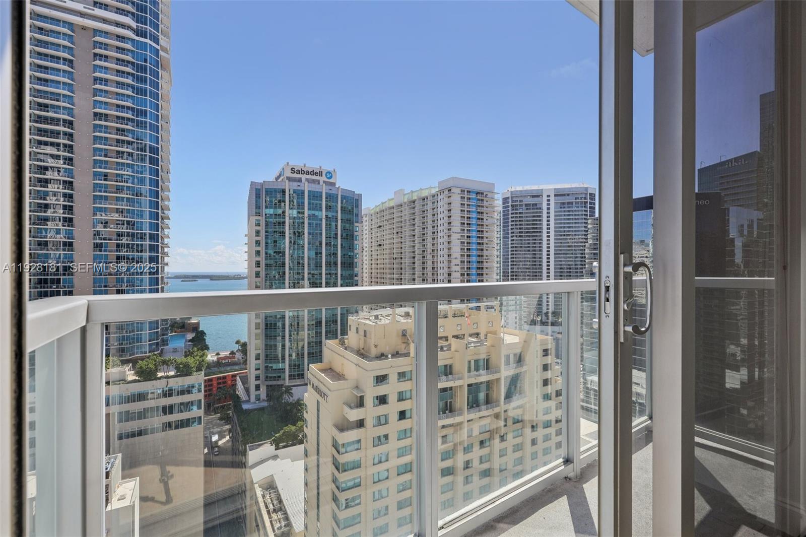 1060 Brickell Ave #2607, Miami FL 33131