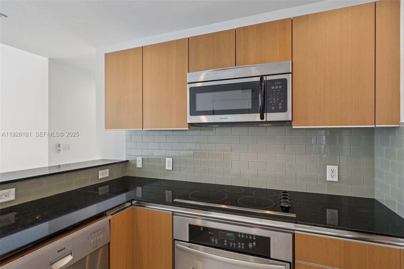 1060 Brickell Ave #2607, Miami FL 33131