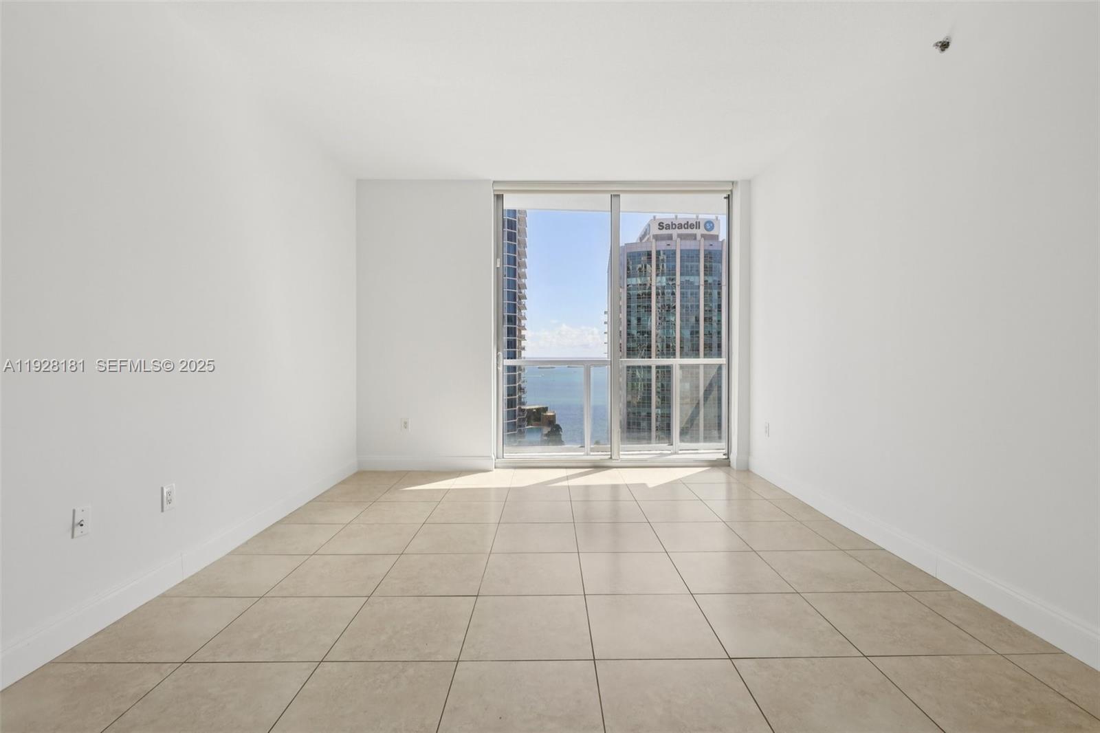 1060 Brickell Ave #2607, Miami FL 33131