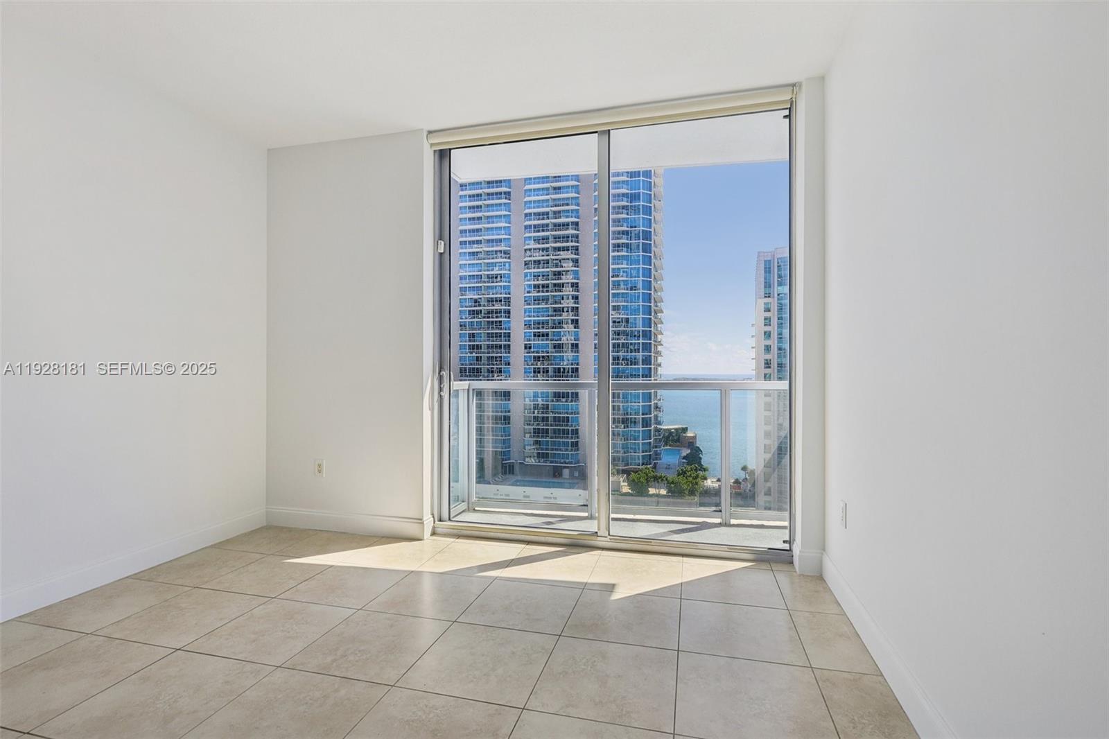 1060 Brickell Ave #2607, Miami FL 33131
