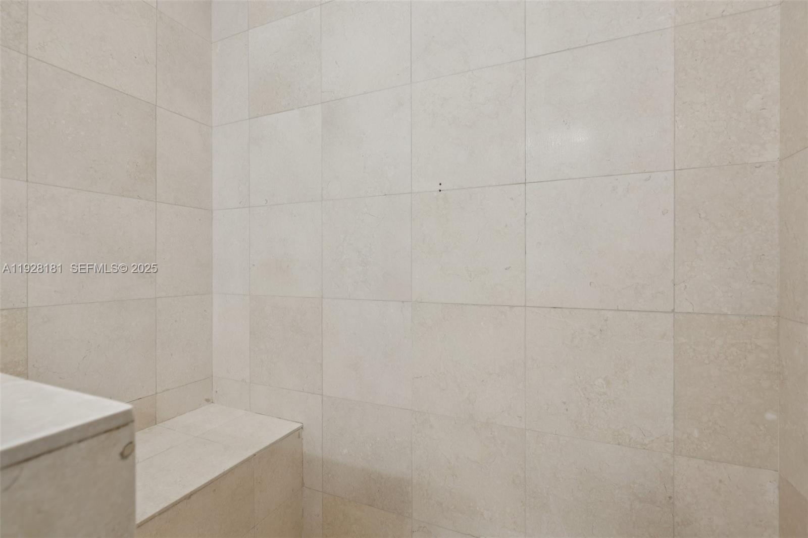 1060 Brickell Ave #2607, Miami FL 33131