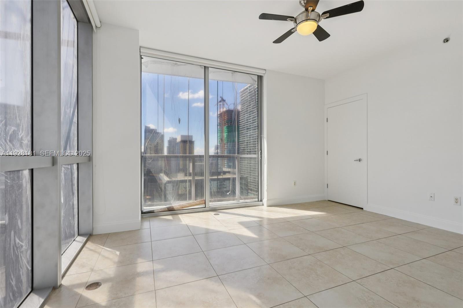1060 Brickell Ave #2607, Miami FL 33131