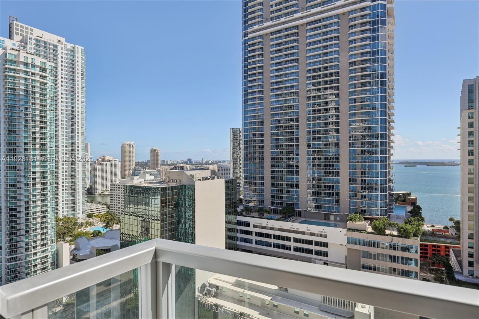 1060 Brickell Ave #2607, Miami FL 33131