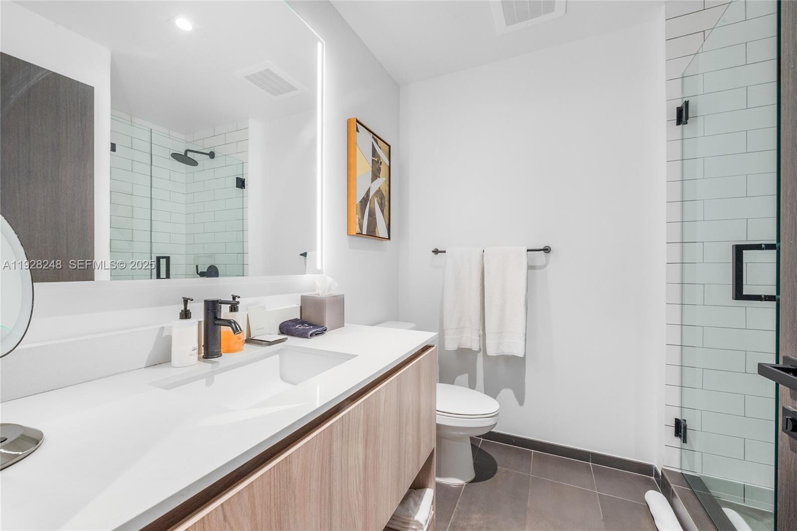 398 NE 5th St #4616, Miami FL 33132