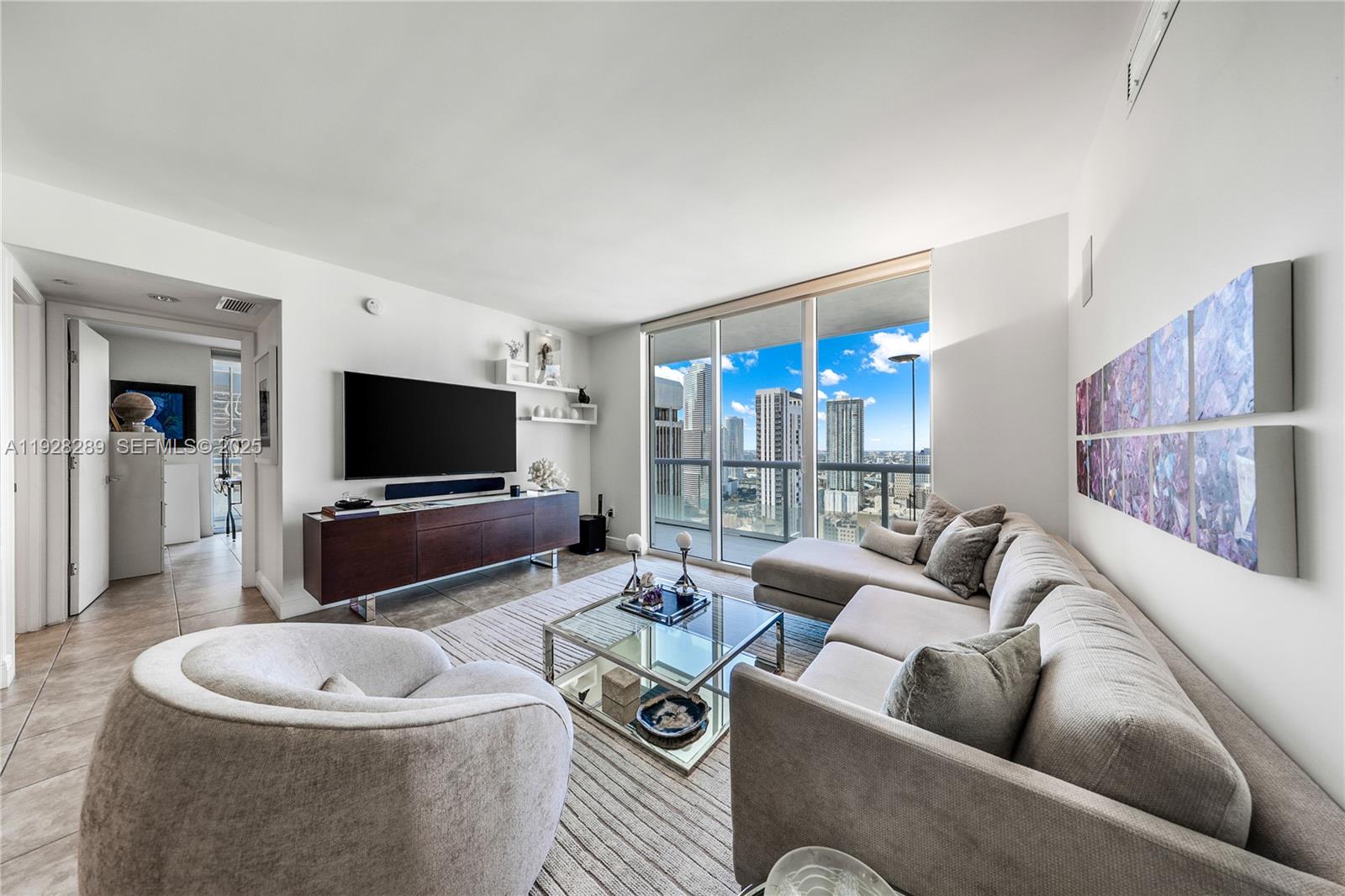 50 Biscayne Blvd #3311, Miami FL 33132