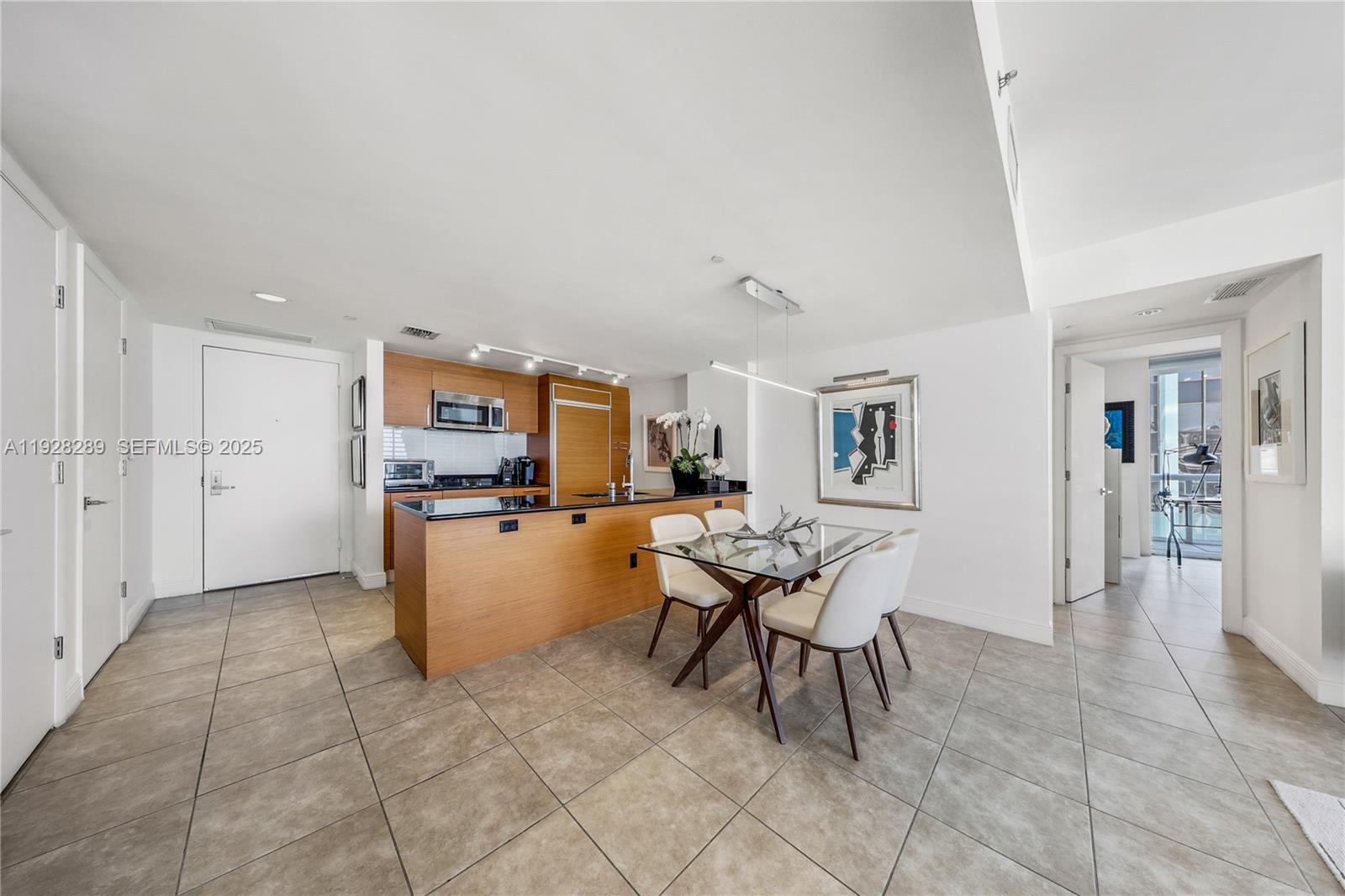 50 Biscayne Blvd #3311, Miami FL 33132
