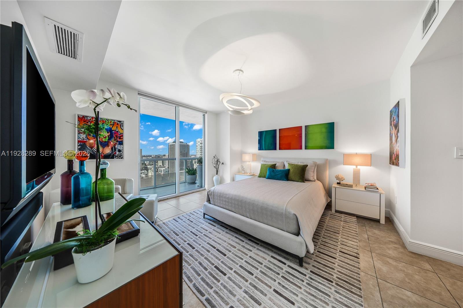 50 Biscayne Blvd #3311, Miami FL 33132