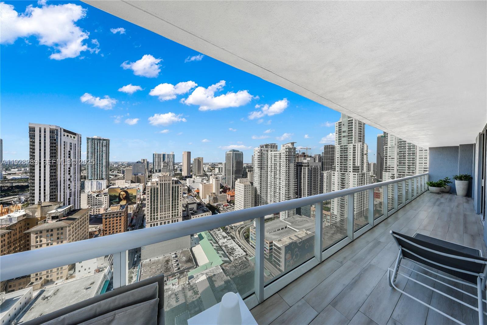 50 Biscayne Blvd #3311, Miami FL 33132