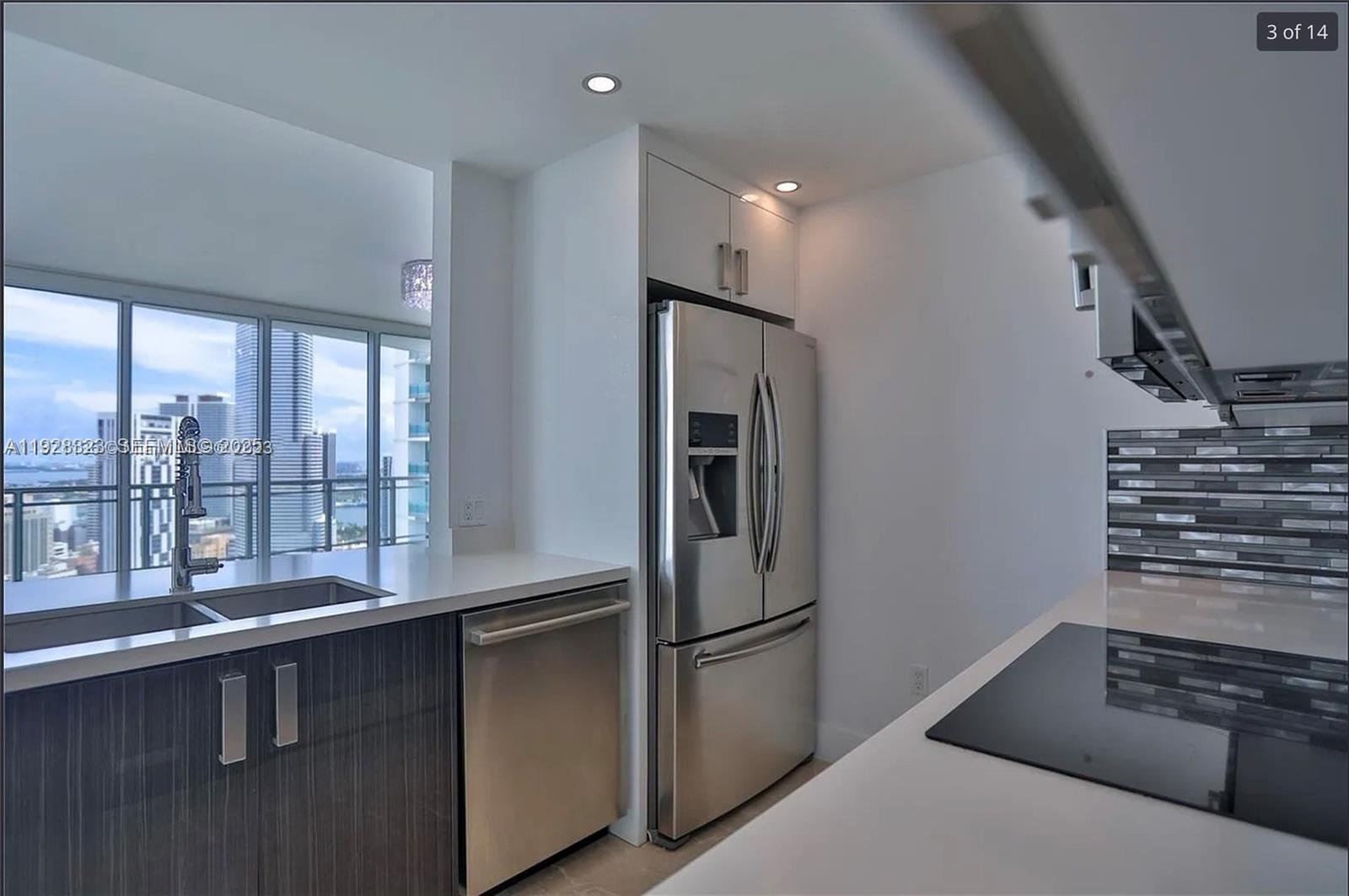 90 SW 3rd St #3604, Miami FL 33130