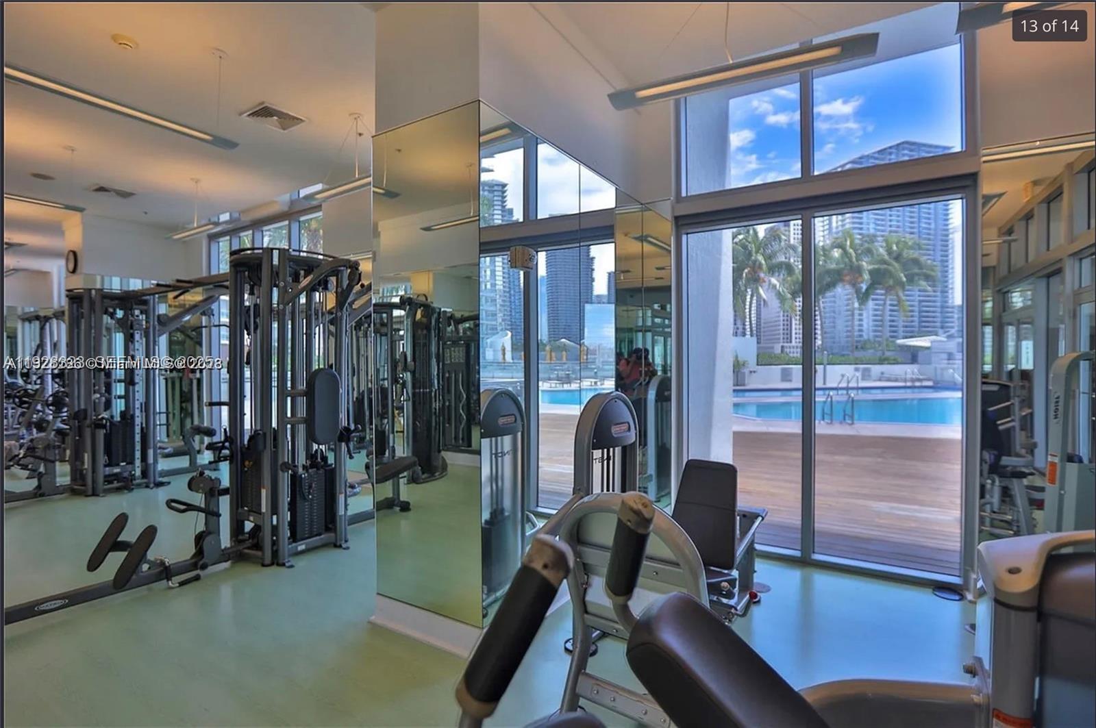 90 SW 3rd St #3604, Miami FL 33130