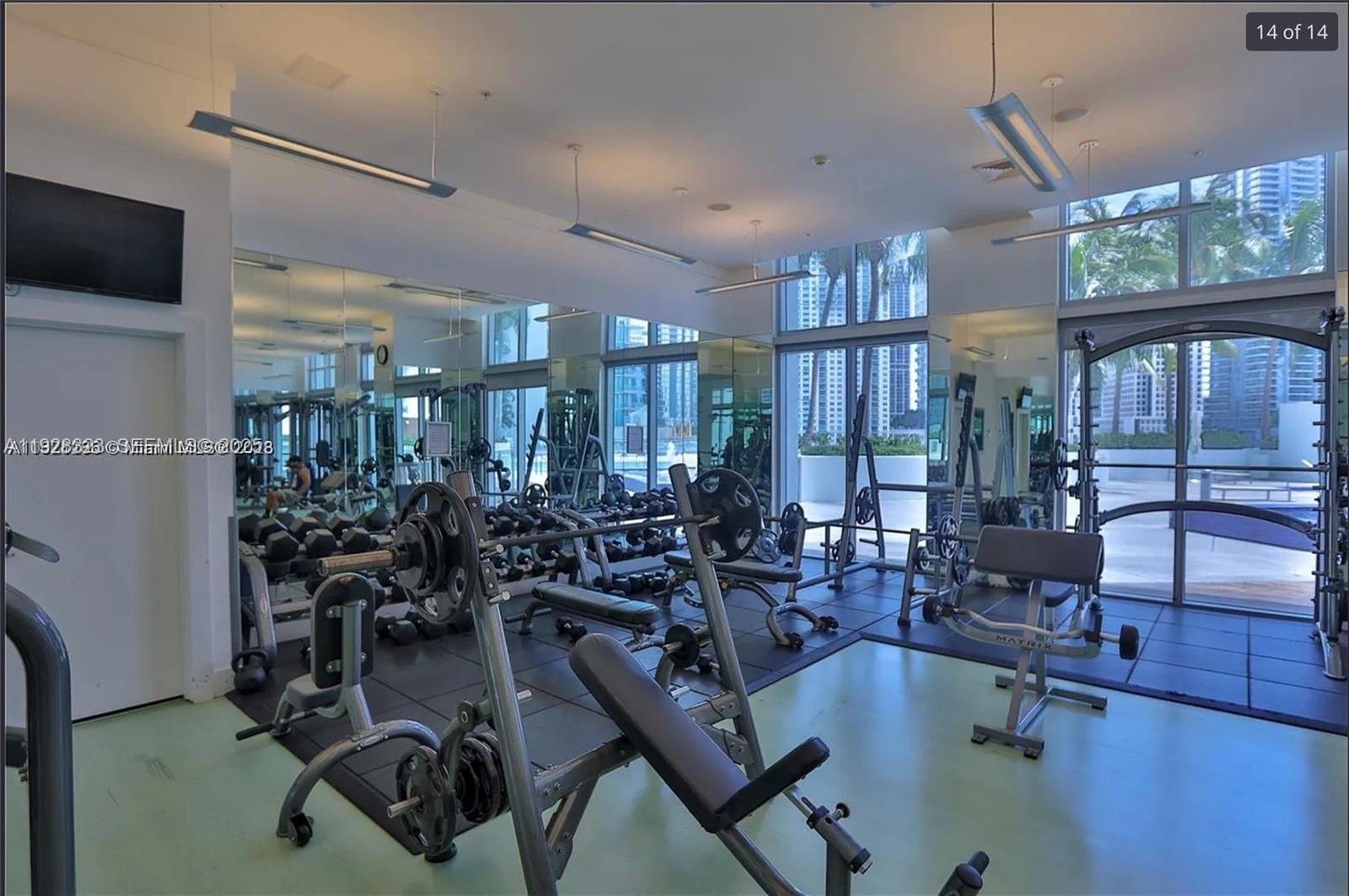 90 SW 3rd St #3604, Miami FL 33130