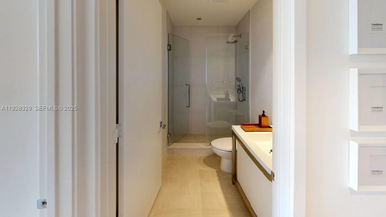 2000 Metropica Way #1701, Sunrise FL 33323