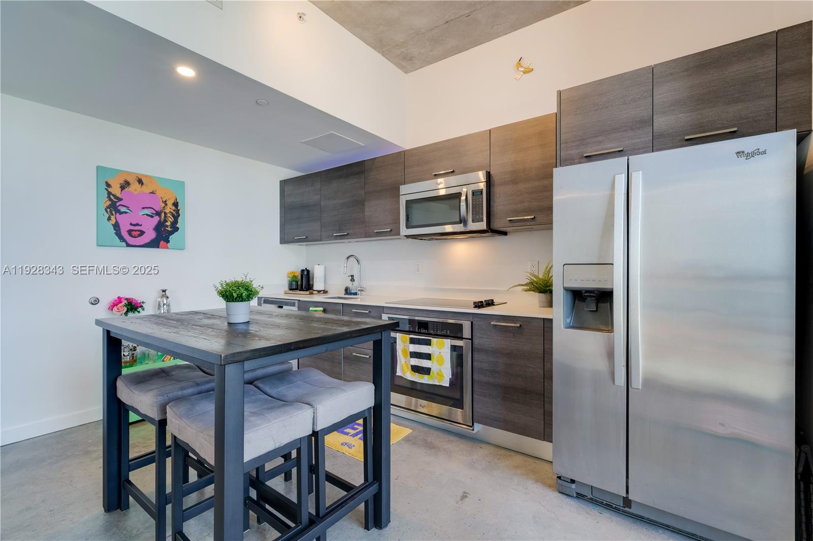 151 SE 1st St #3008, Miami FL 33131