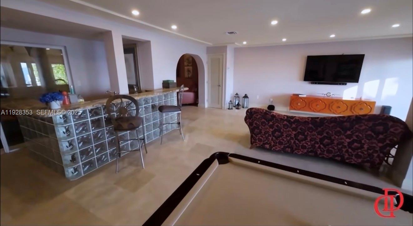 1500 S Treasure Dr, North Bay Village FL 33141