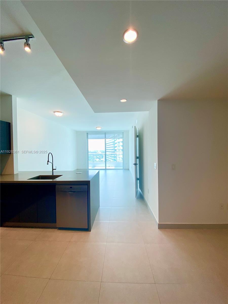 1080 Brickell Ave #3407, Miami FL 33131