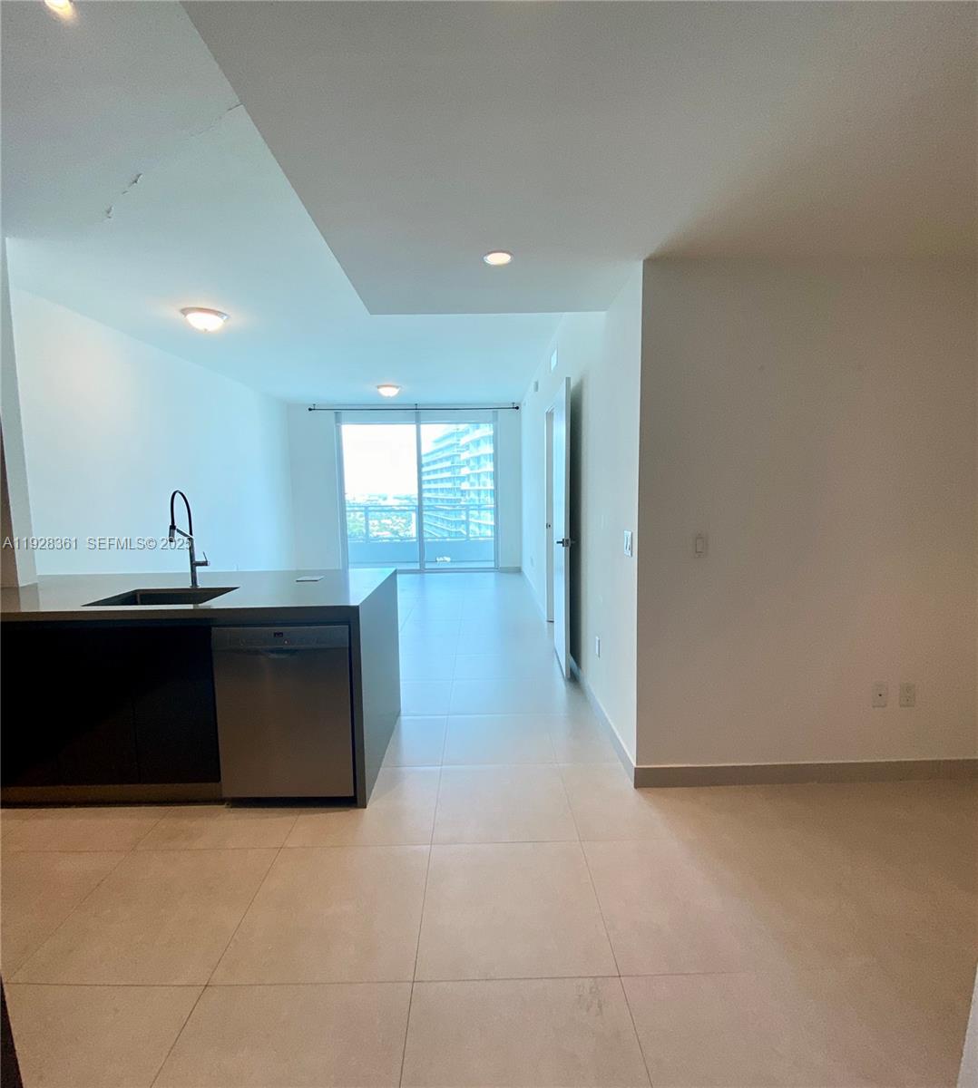 1080 Brickell Ave #3407, Miami FL 33131