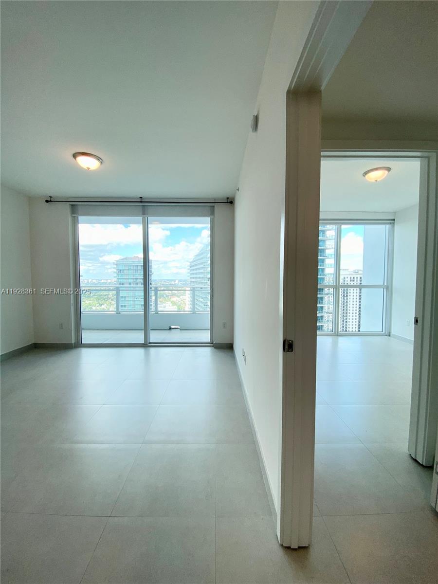 1080 Brickell Ave #3407, Miami FL 33131