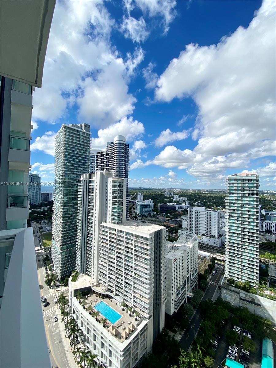 1080 Brickell Ave #3407, Miami FL 33131