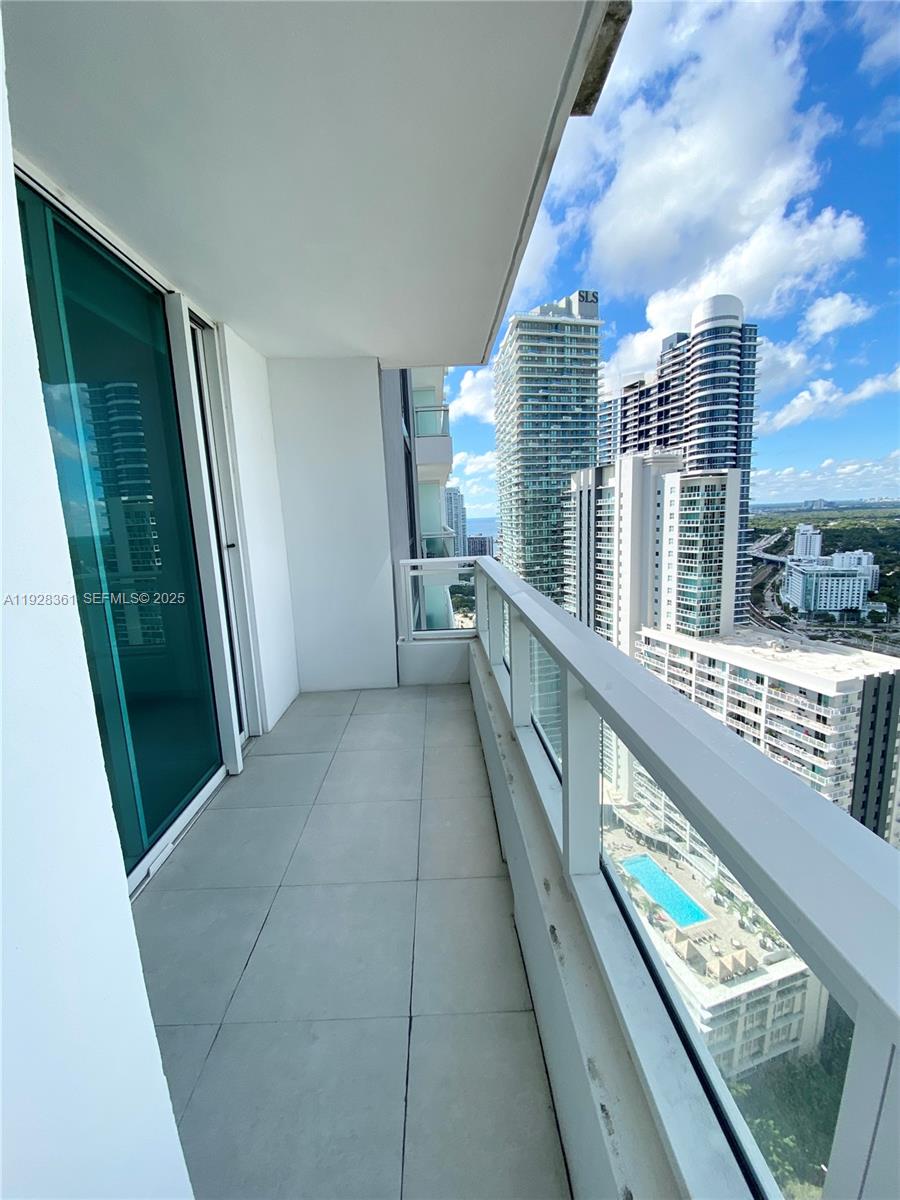 1080 Brickell Ave #3407, Miami FL 33131