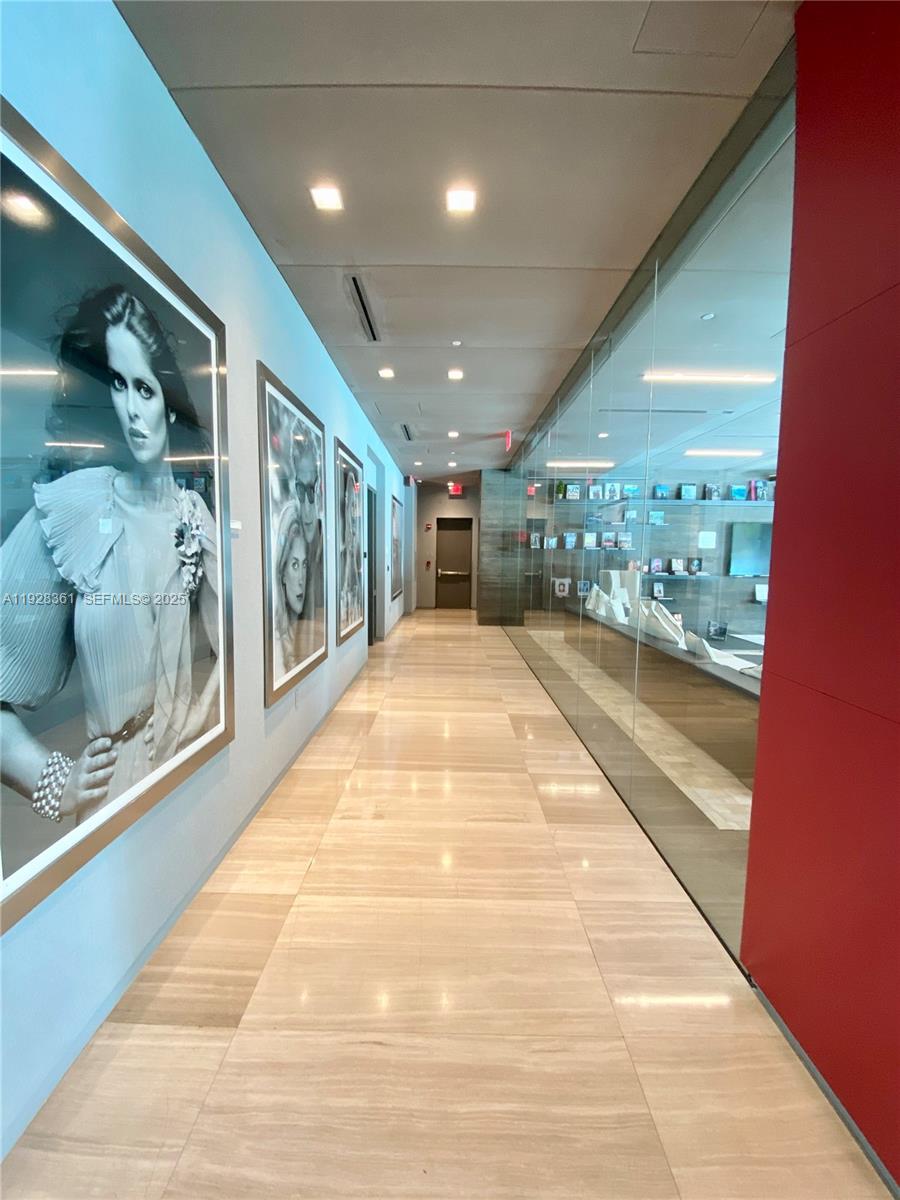1080 Brickell Ave #3407, Miami FL 33131