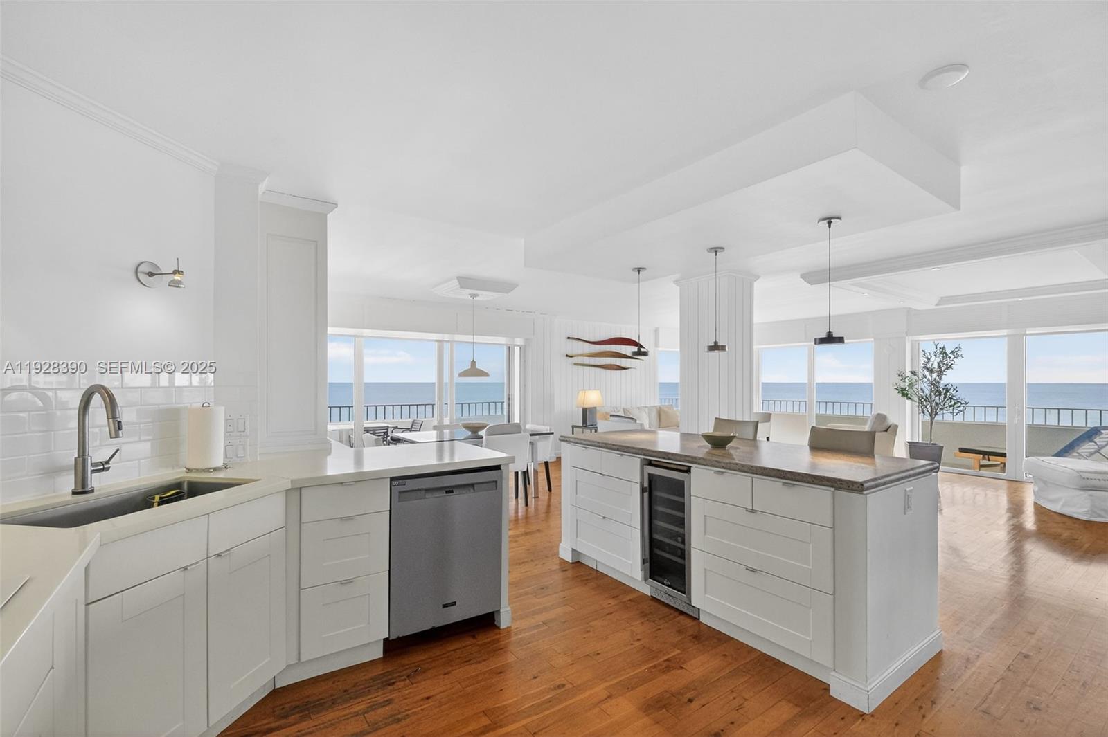 177 Ocean Lane Dr #1101, Key Biscayne FL 33149