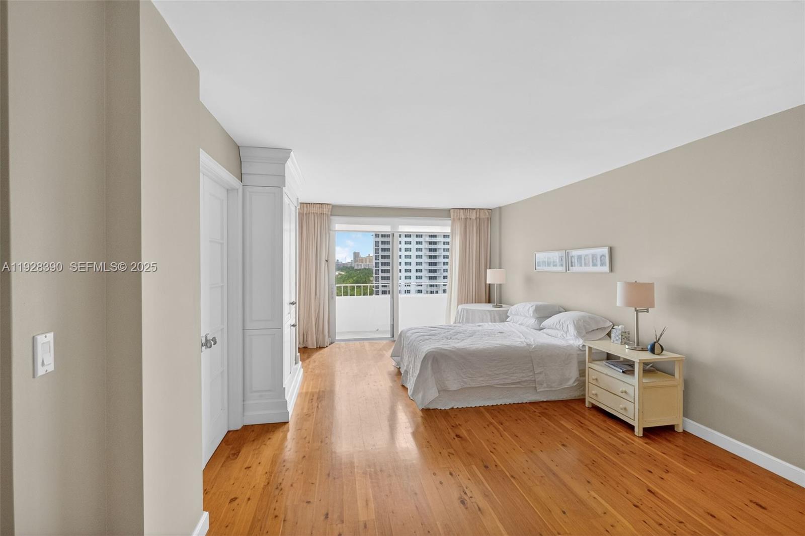 177 Ocean Lane Dr #1101, Key Biscayne FL 33149